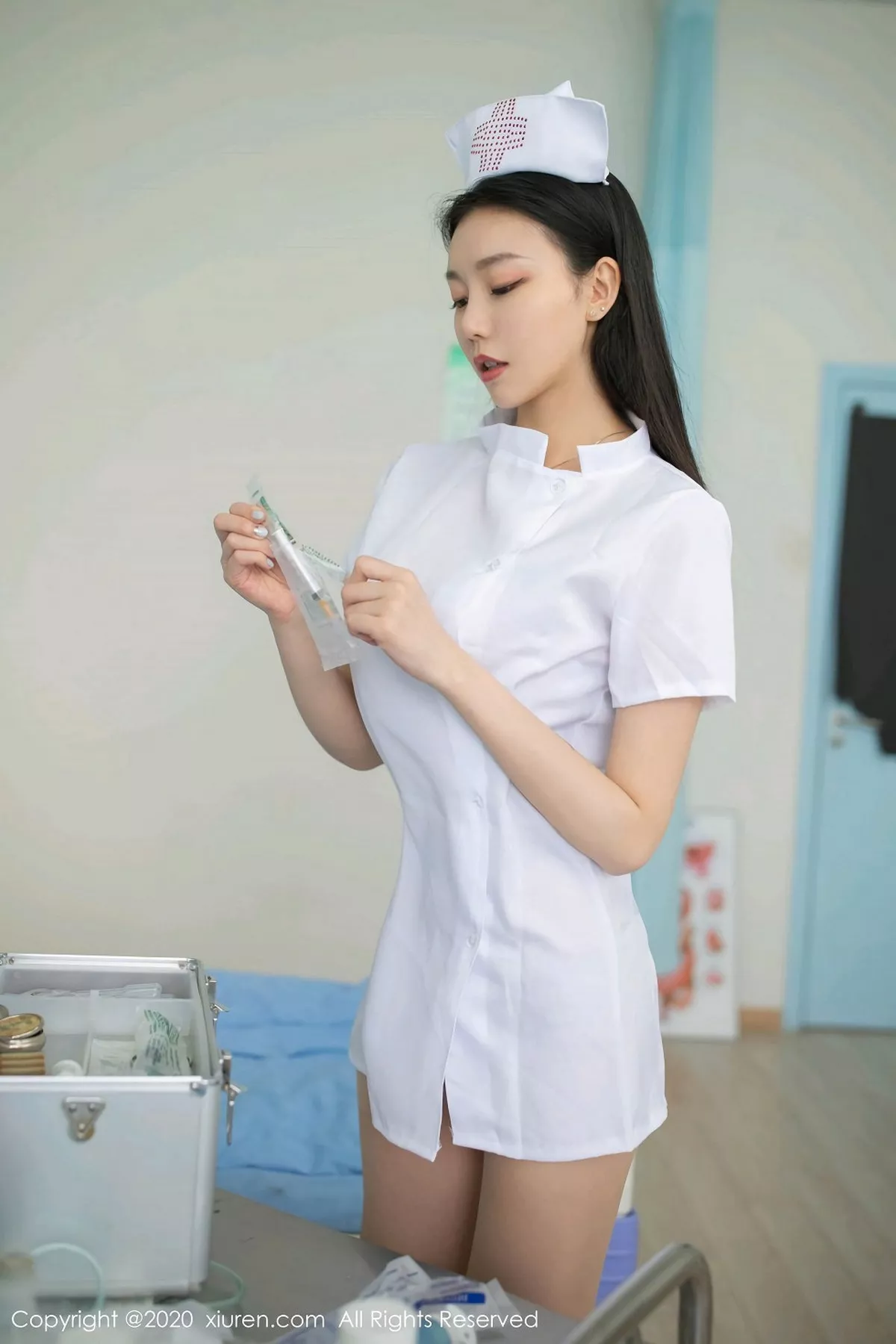 秀人集.com_[XiuRen秀人网]No.2181_嫩模安然Maleah护士制服主题半脱露性感内衣开档肉丝诱惑写真102P