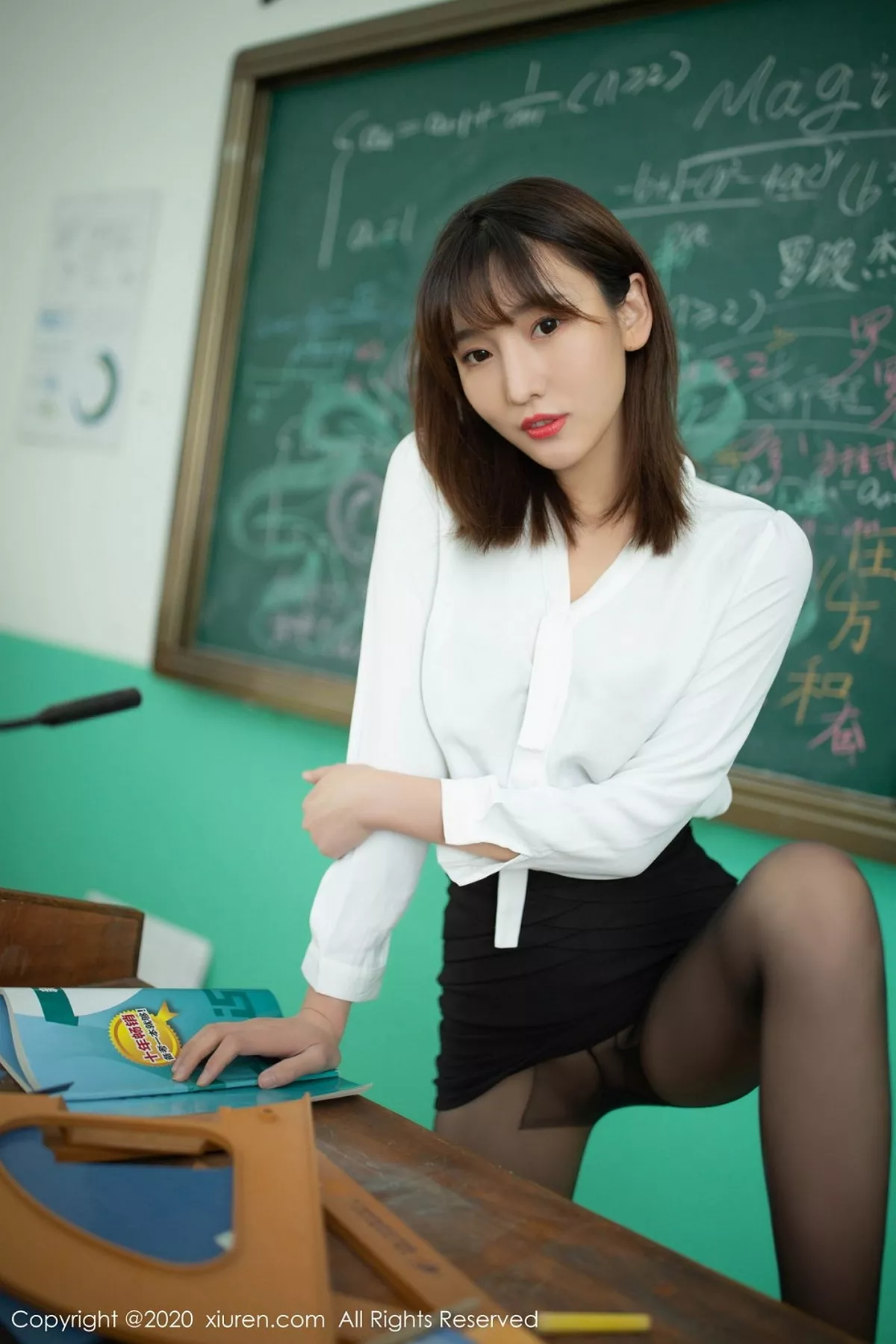 秀人集.com_[XiuRen秀人网]No.2343_嫩模陆萱萱乌镇+太湖旅拍课堂老师主题无内黑丝裤袜极致魅惑写真72P