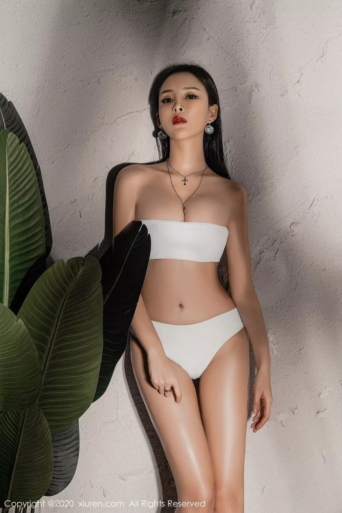 [XiuRen秀人网]第2339期奶瓶土肥圆写真-秀人集