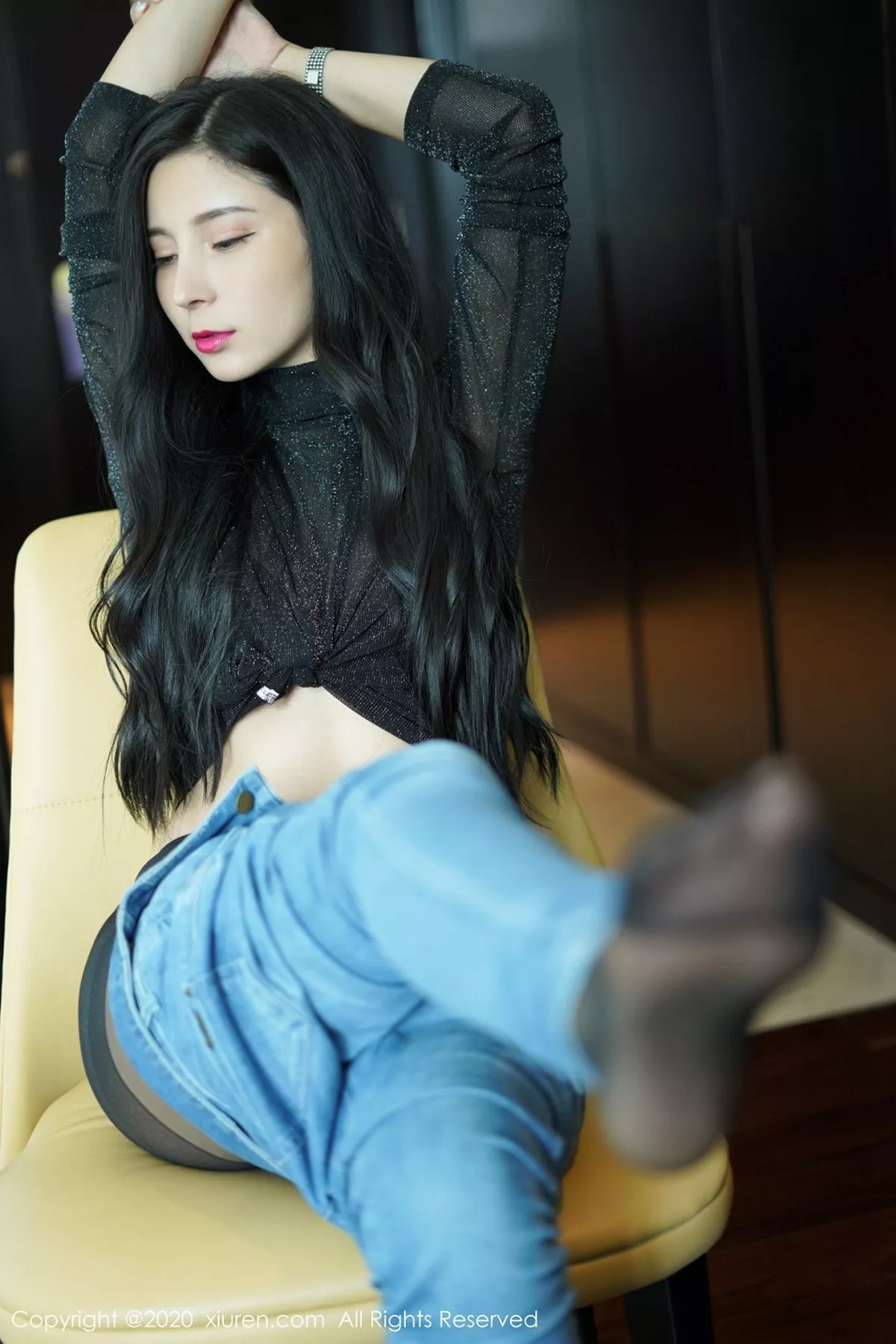 秀人集.com_[XiuRen秀人网]No.2386_嫩模小蛮妖Yummy私房牛仔裤半脱露超薄黑丝裤袜秀翘臀诱惑写真67P