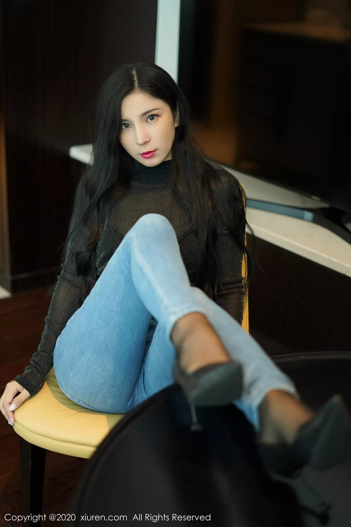 秀人集.com_[XiuRen秀人网]No.2386_嫩模小蛮妖Yummy私房牛仔裤半脱露超薄黑丝裤袜秀翘臀诱惑写真67P