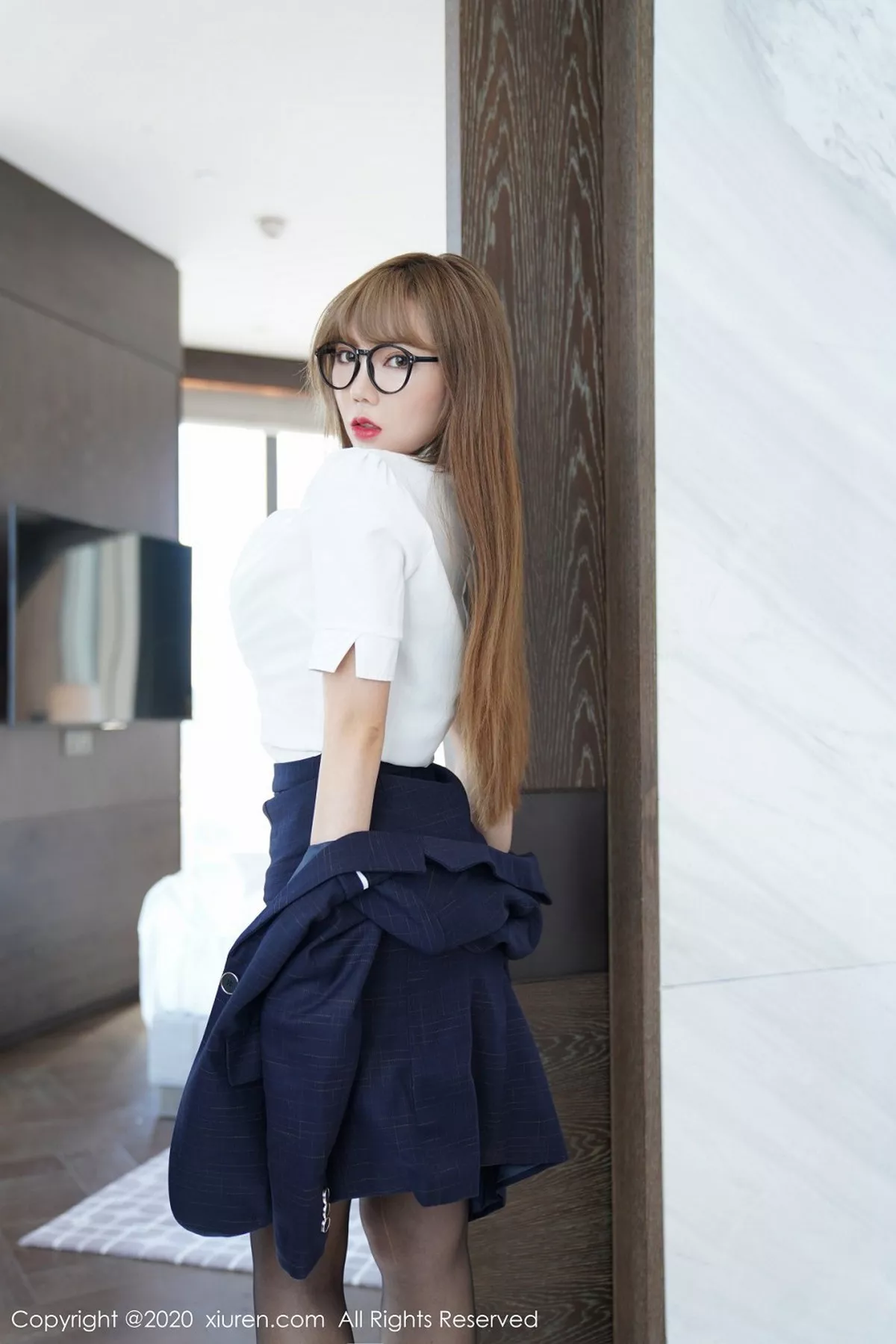 秀人集.com_[XiuRen秀人网]No.2396_嫩模柴婉艺Averie剧情故事主题职业制服配开档黑丝裤袜诱惑写真88P