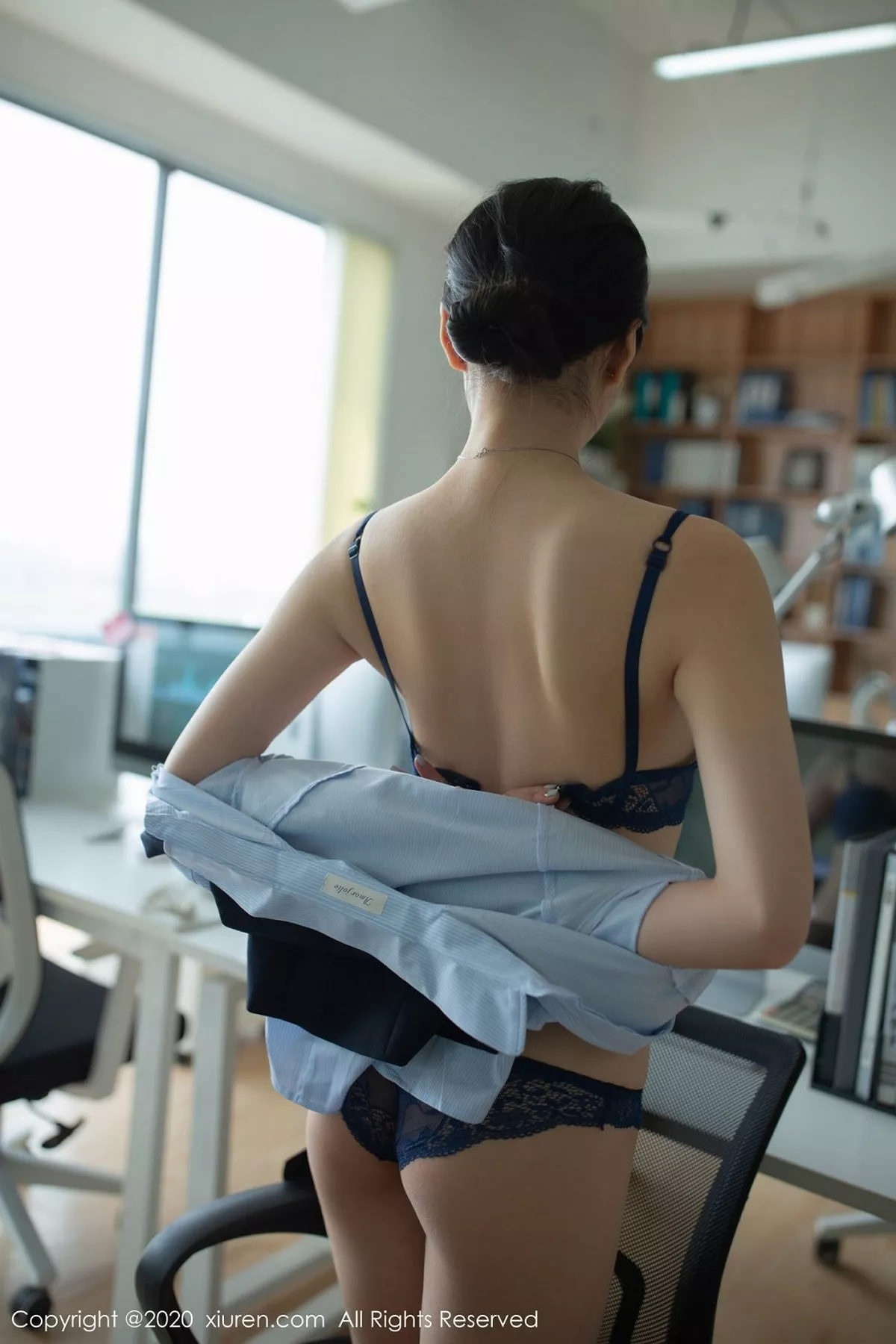 秀人集.com_[XiuRen秀人网]No.2398_嫩模安然Maleah办公室秘书主题职业制服半脱秀性感内衣诱惑写真90P