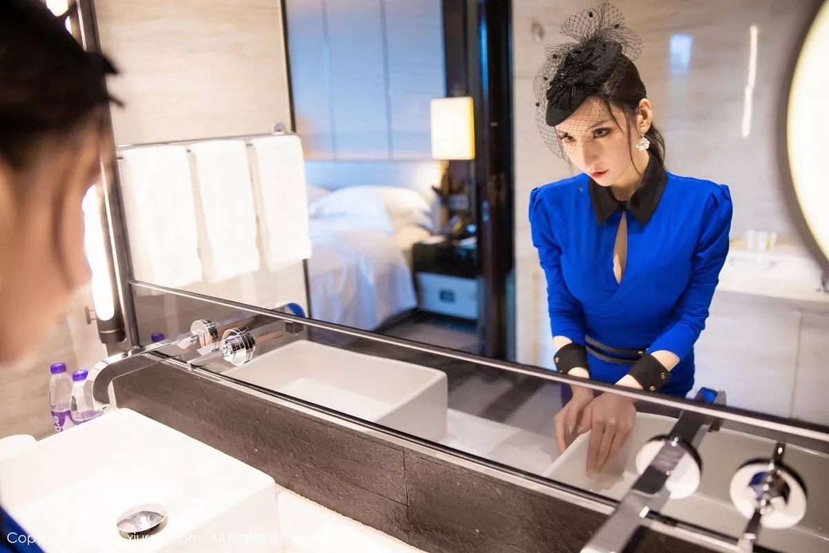 秀人集.com_[XiuRen秀人网]No.2415_女神周于希Sandy私房床上脱情趣内衣露火辣胴体极致诱惑写真88P