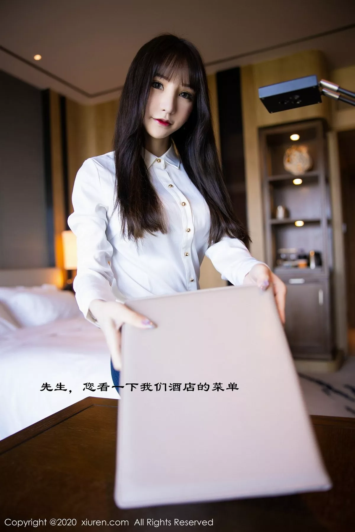 秀人集.com_[XiuRen秀人网]No.2356_女神周于希Sandy酒店私人管家主题私房肉丝裤袜秀美腿诱惑写真73P