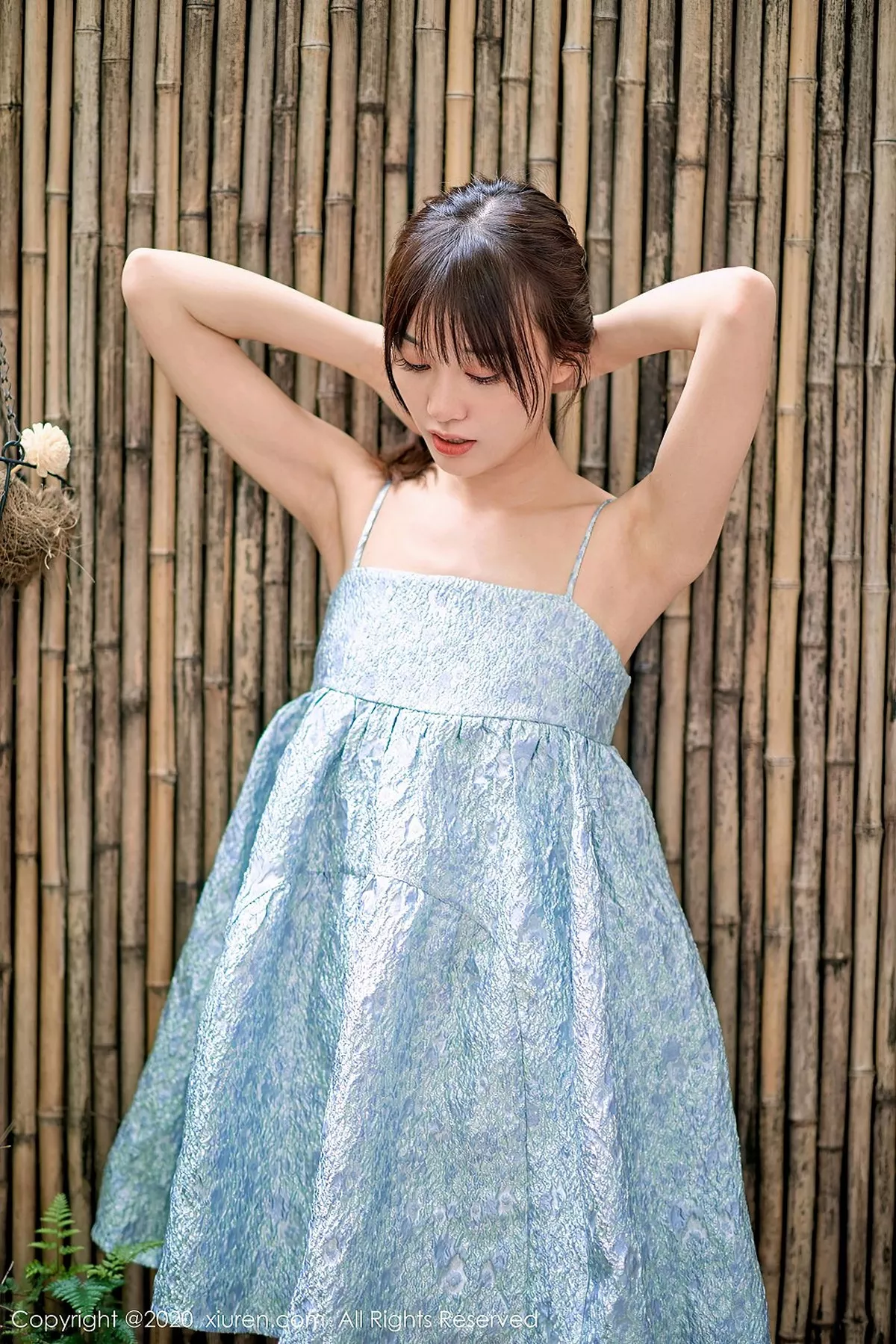 秀人集.com_[XiuRen秀人网]No.2533_新人模特尤其足控福利主题私房吊带连身裙秀美腿玉足性感写真118P