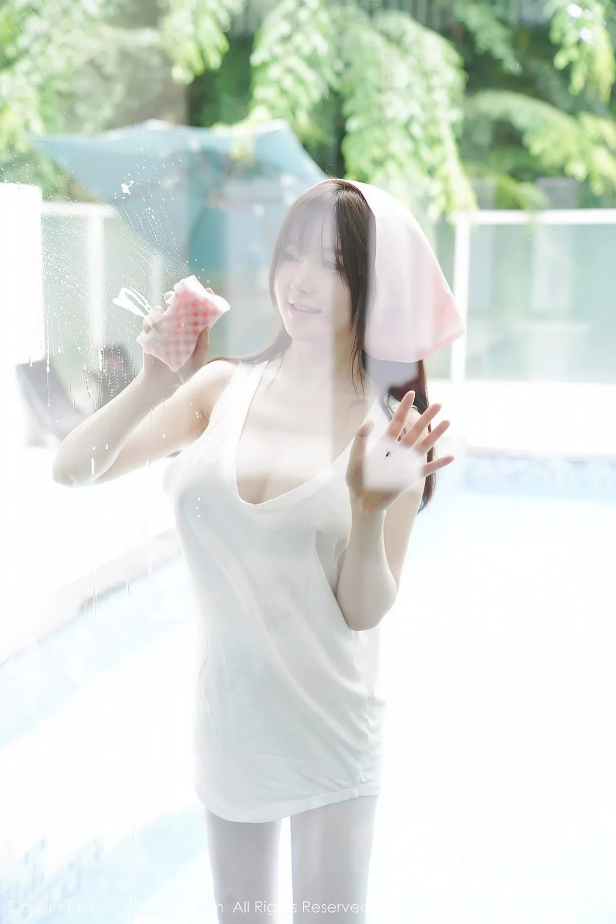 秀人集.com_[XiuRen秀人网]No.2557_女神糯美子Mini性感家政女仆主题超薄无内白丝裤袜极致诱惑写真106P