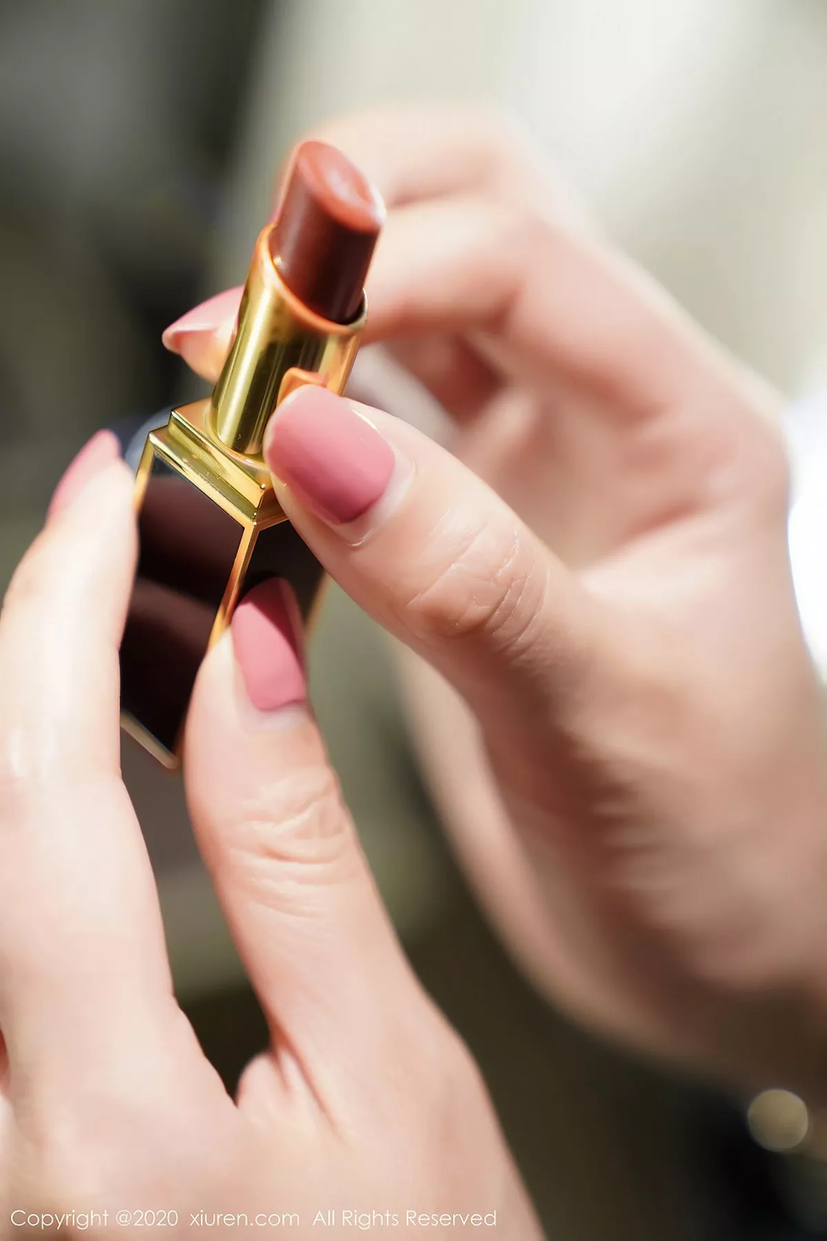 秀人集.com_[XiuRen秀人网]No.2579_嫩模方子萱职场秘书OL制服主题半脱露性感内衣肉丝裤袜诱惑写真96P