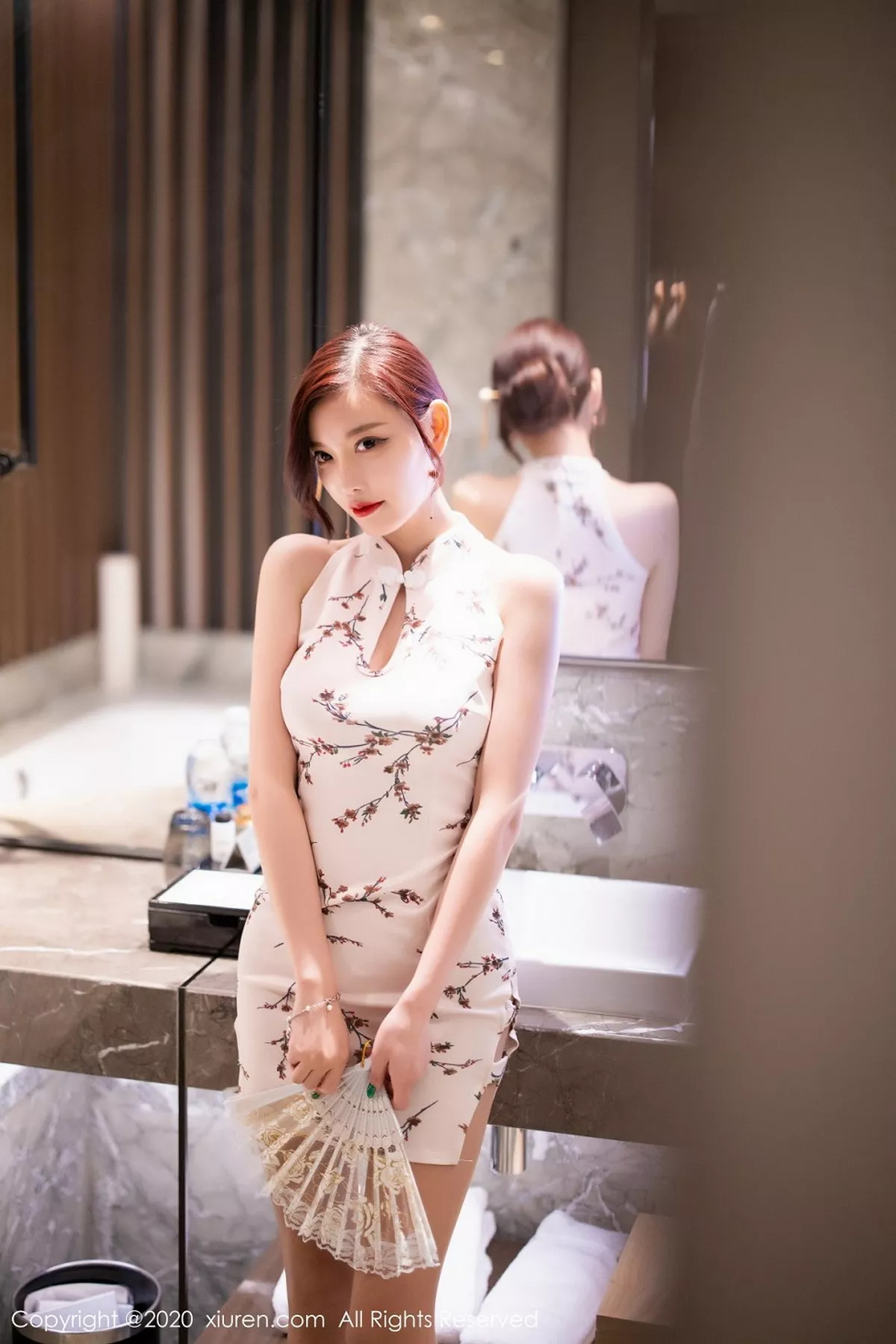 秀人集.com_[XiuRen秀人网]No.2487_女神杨晨晨sugar私房古韵旗袍配肉丝裤袜秀完美身材诱惑写真102P