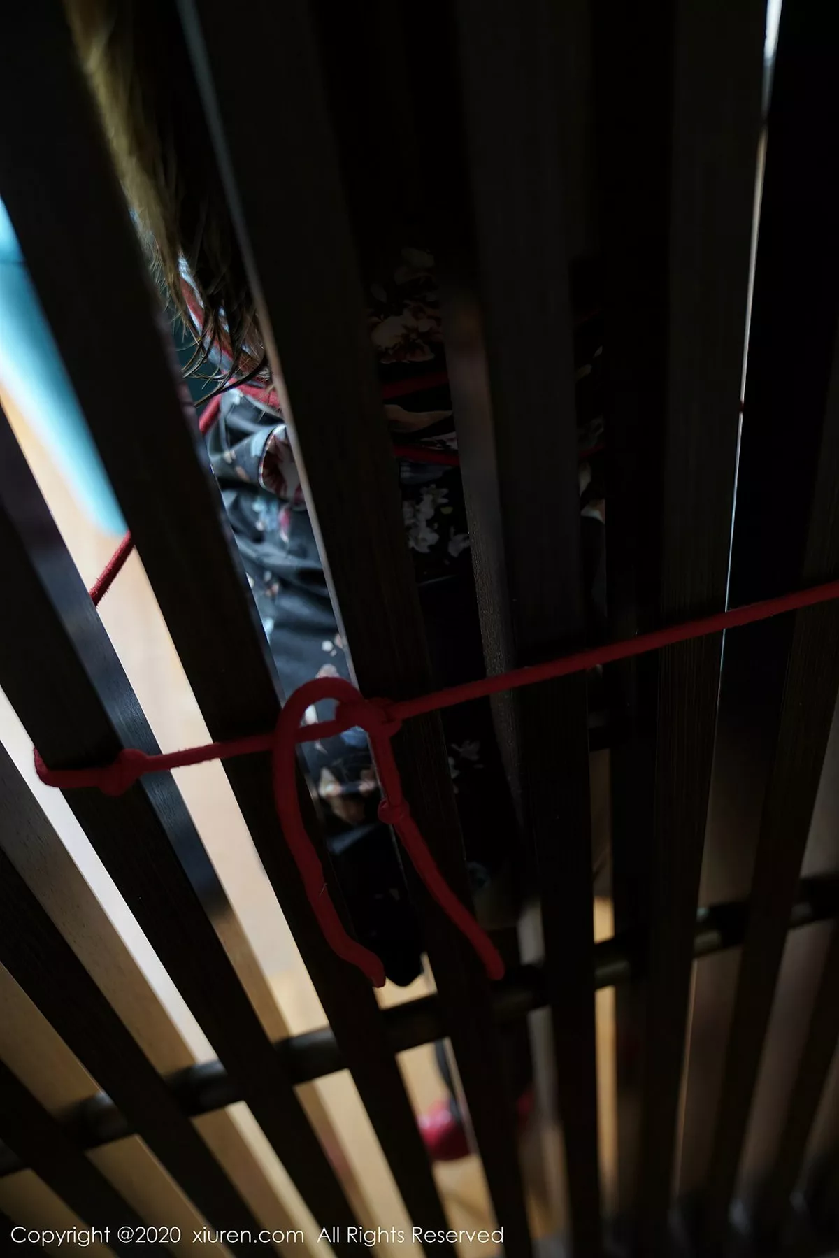 秀人集.com_[XiuRen秀人网]No.2601_嫩模软软Roro私房古典旗袍配黑丝裤袜秀丰乳肥臀极致诱惑写真38P