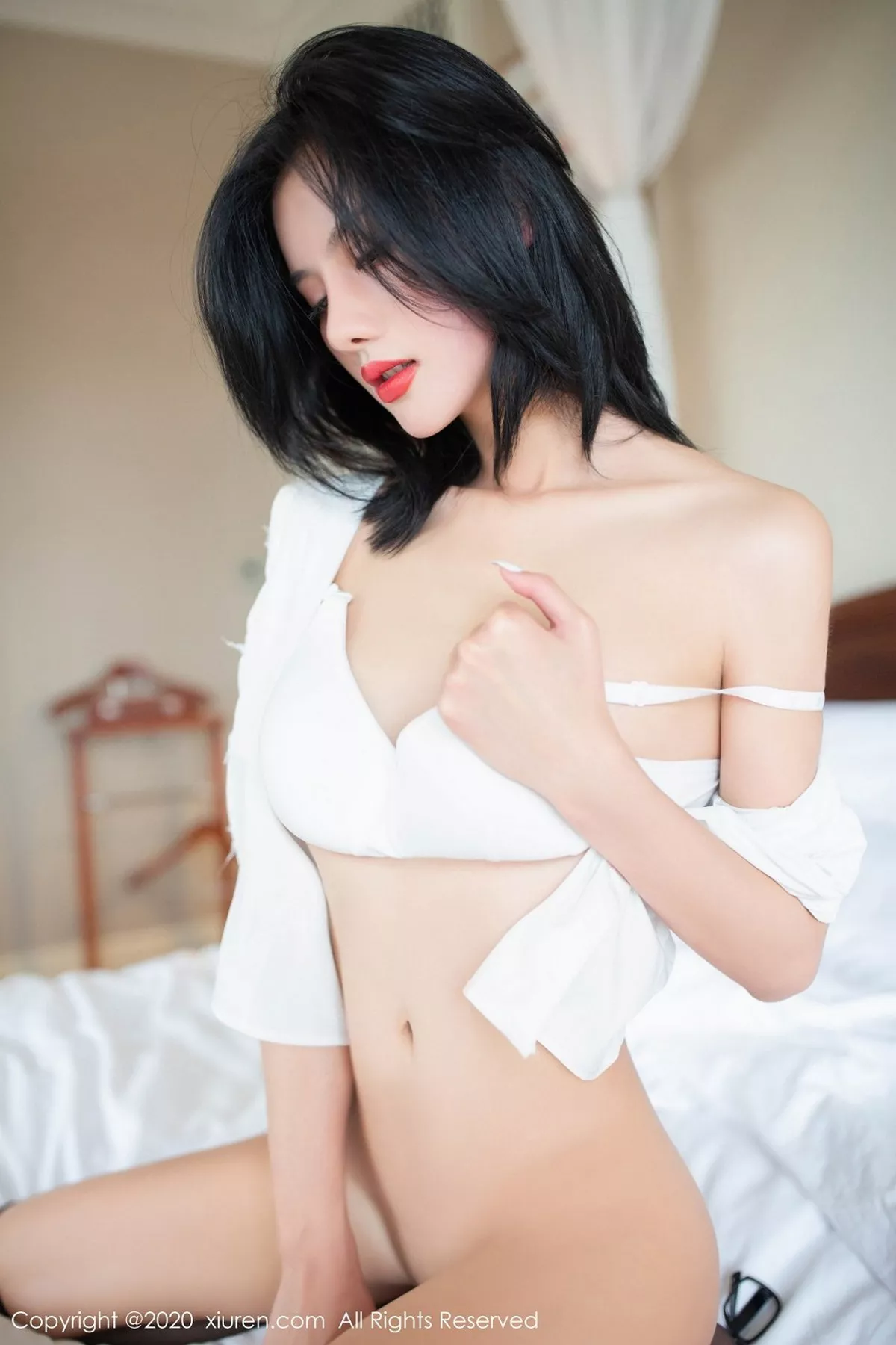 秀人集.com_[XiuRen秀人网]No.2658_女神就是阿朱啊家访老师主题床上半脱内裤撩人姿势极致诱惑写真61P