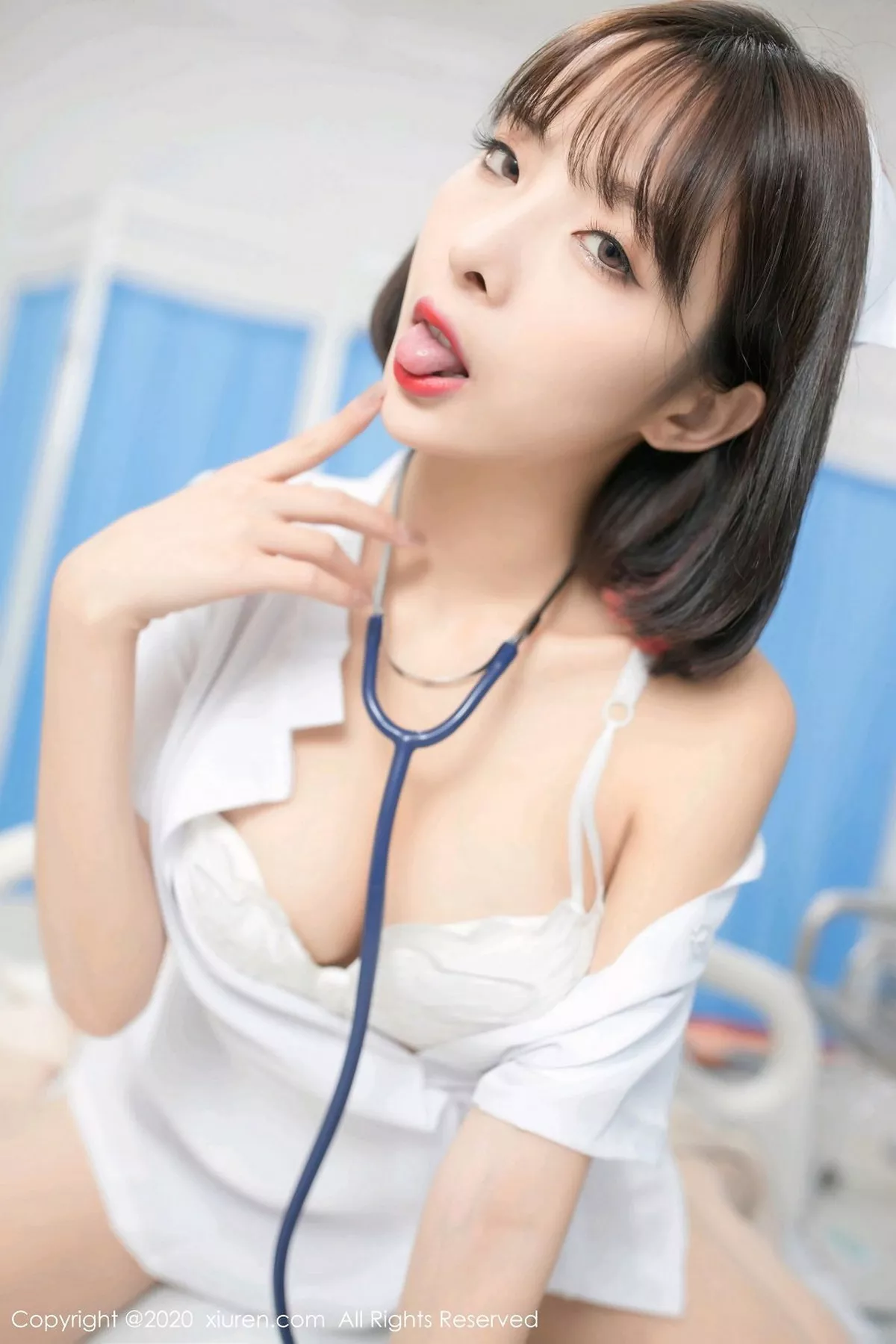 图片[24]-[XiuRen秀人网]第2698期陈小喵写真-秀人集