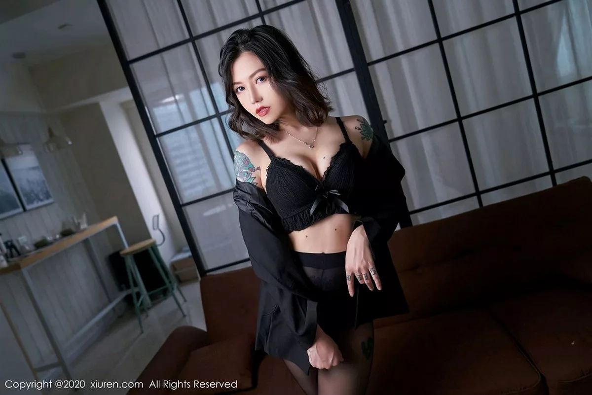 图片[43]-[XiuRen秀人网]第2711期舌尖上的菊花写真-秀人集