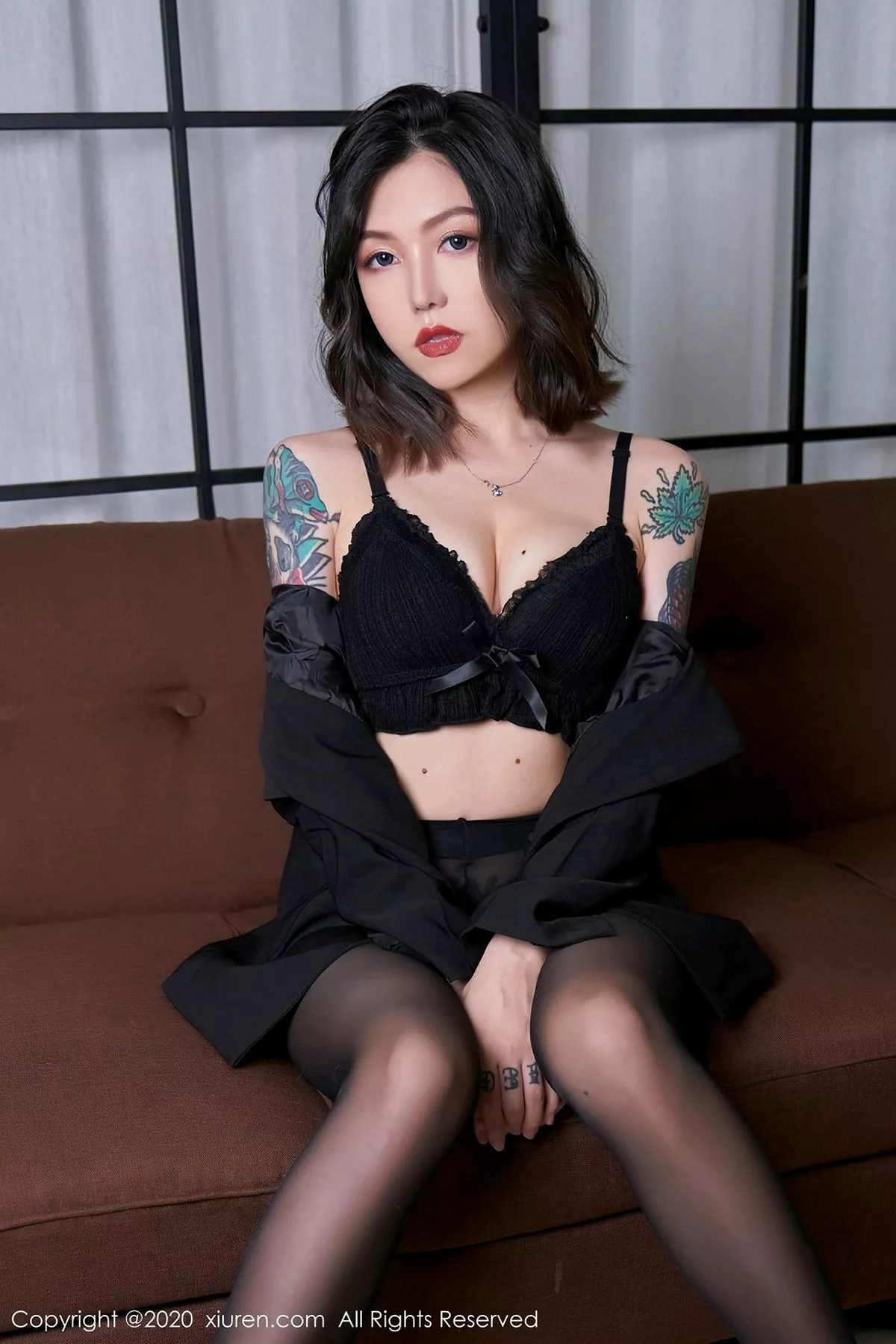 图片[49]-[XiuRen秀人网]第2711期舌尖上的菊花写真-秀人集