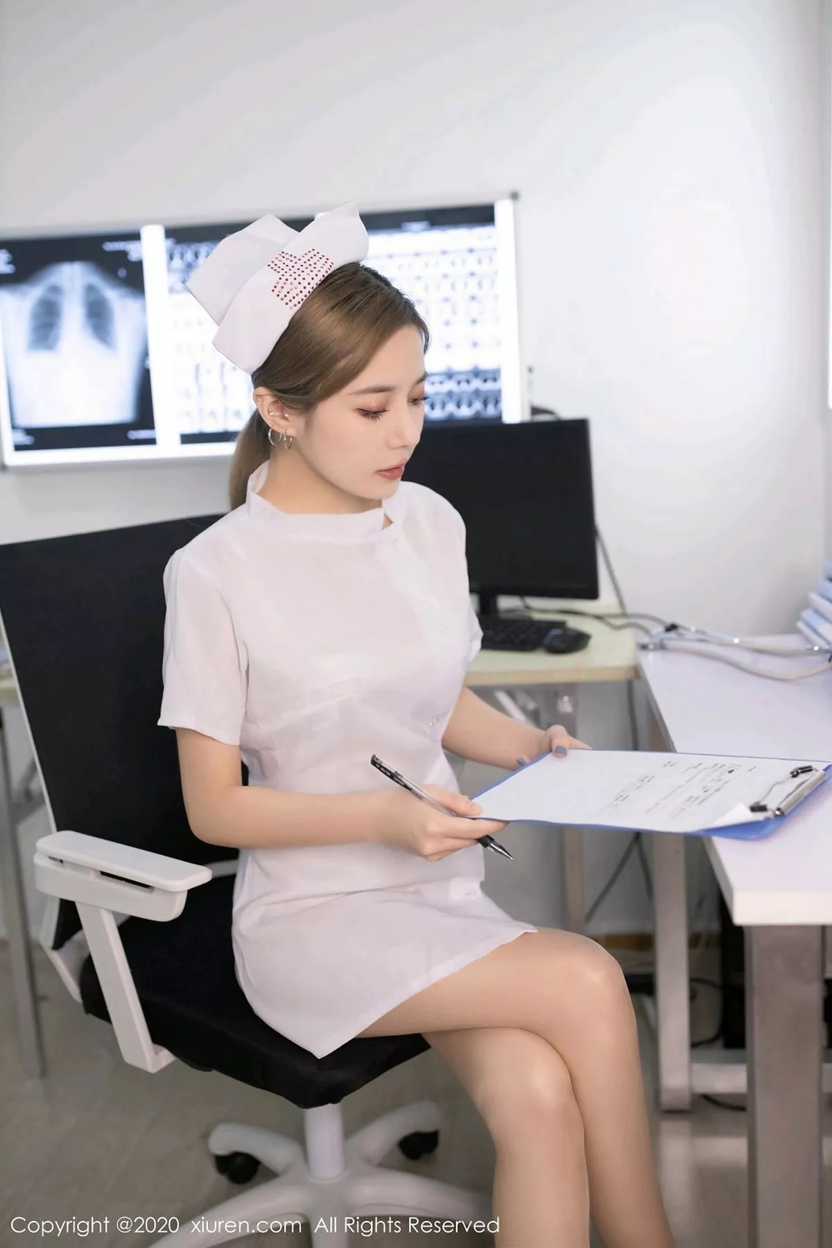 图片[8]-[XiuRen秀人网]第2743期鱼子酱写真-秀人集