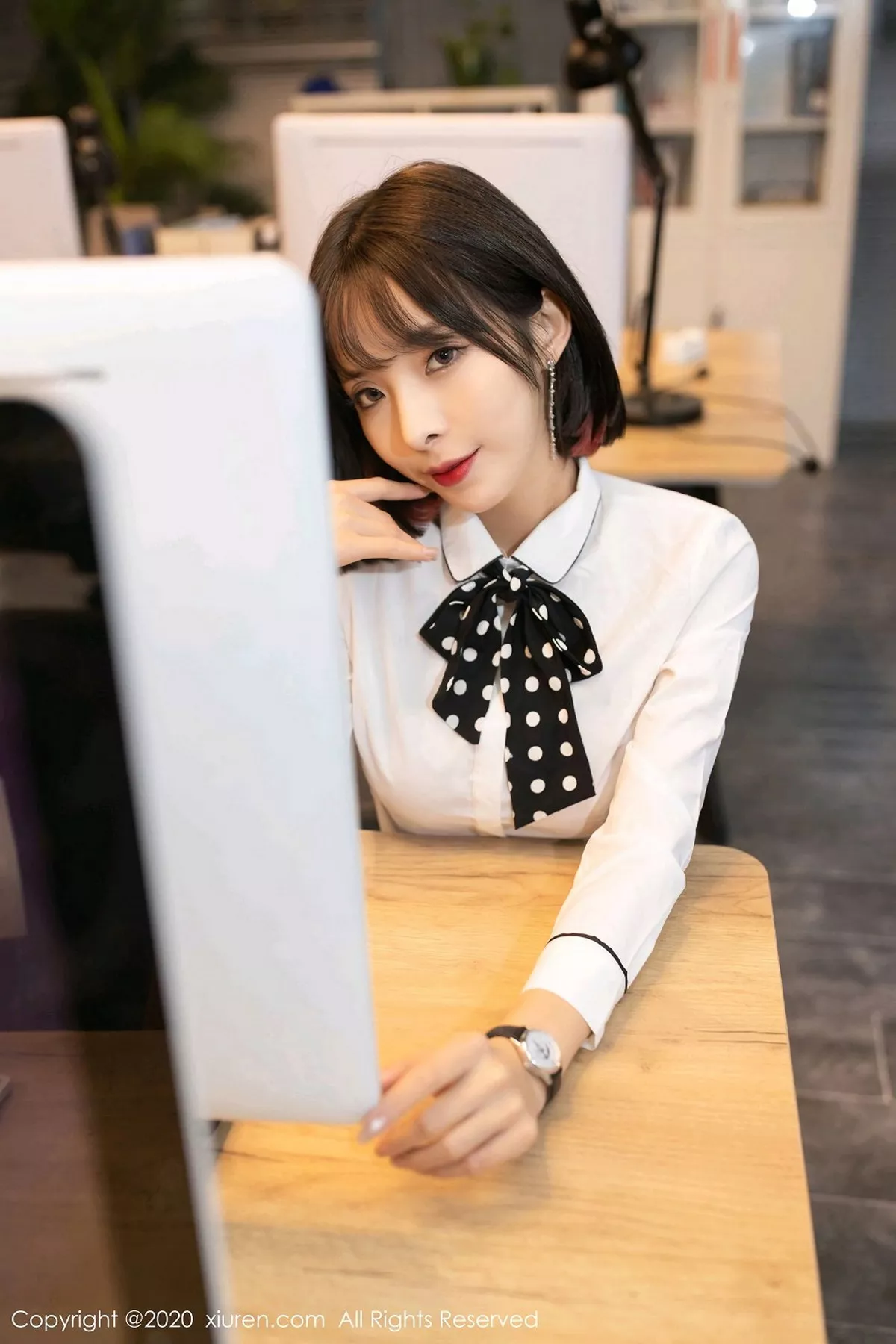 [XiuRen秀人网]第2755期陈小喵写真-秀人集