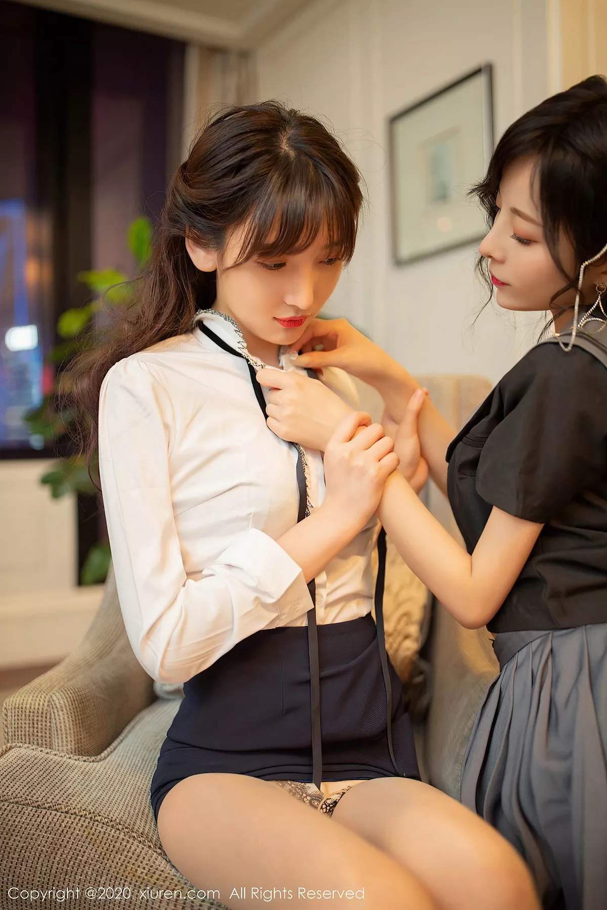 秀人集.com_[XiuRen秀人网]No.2626_模特合集师生剧情主题前传陈小喵＆陆萱萱性感姐妹花调情诱惑写真70P