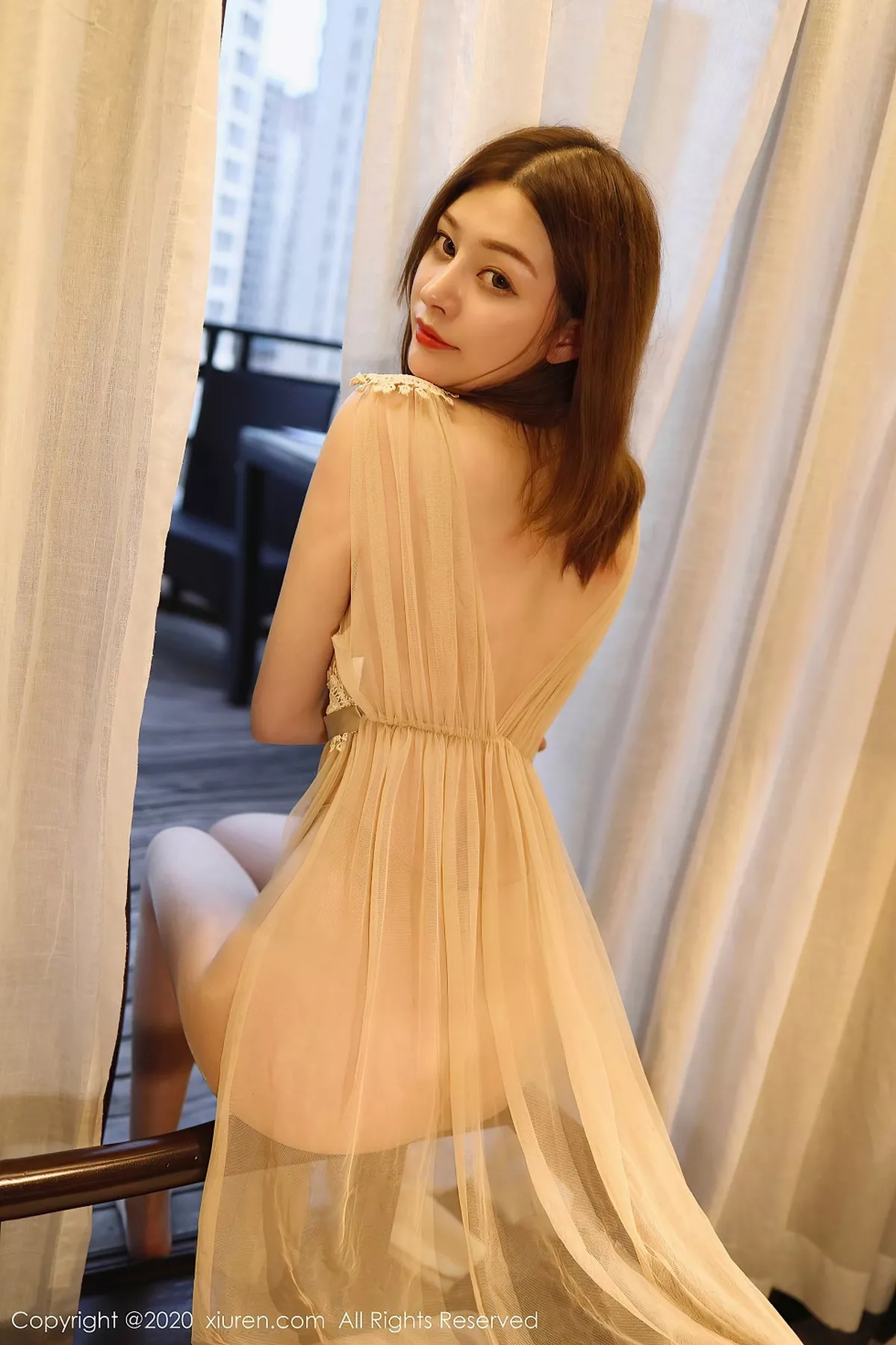 秀人集.com_[XiuRen秀人网]No.2623_嫩模樱花EIsa轻透薄纱睡衣主题私房床上缕空秀火辣身材诱惑写真48P