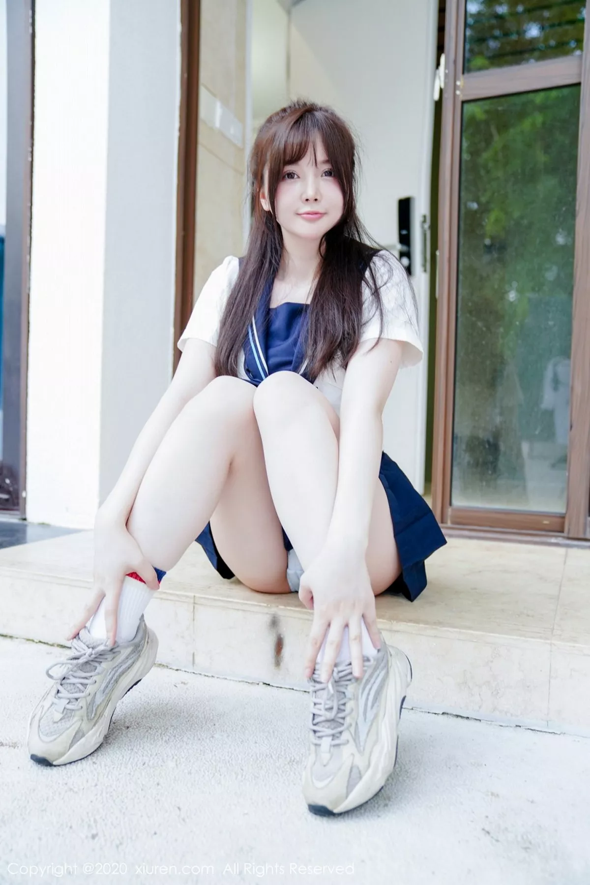 秀人集.com_[XiuRen秀人网]No.2629_女神糯美子Mini三亚旅拍经典学生制服主题私房捆绑撩人诱惑写真45P