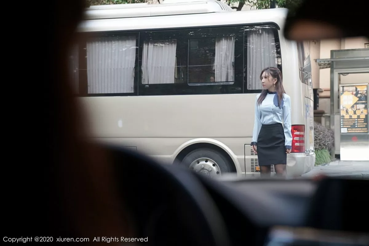 秀人集.com_[XiuRen秀人网]No.2836_嫩模Lucky沈欢欣性感姐妹花魅惑车拍+酒店私房互撩写真合集86P