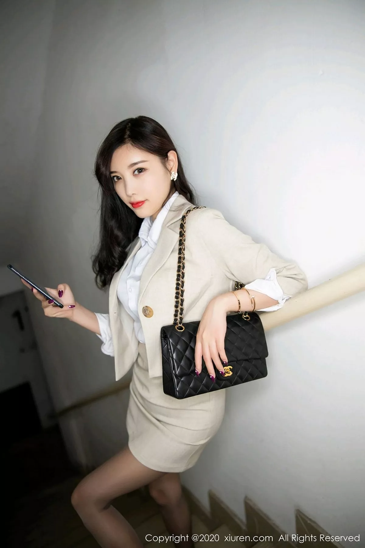 图片[8]-[XiuRen秀人网]第2864期杨晨晨写真-秀人集
