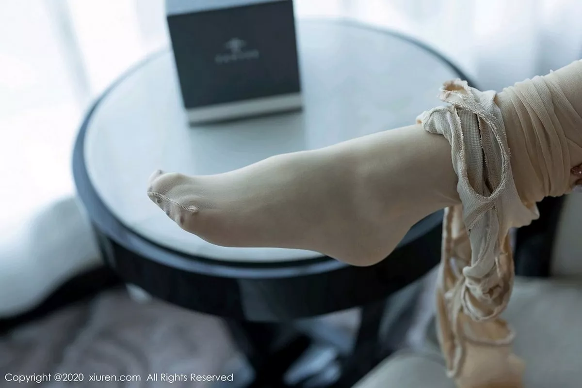 图片[43]-[XiuRen秀人网]第2868期言沫写真-秀人集