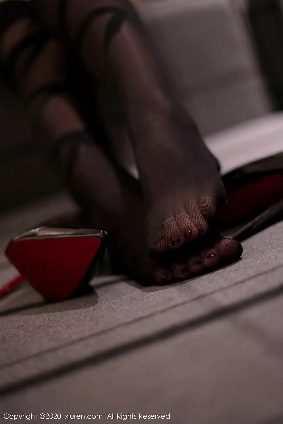 图片[42]-[XiuRen秀人网]第2879期美七Mia写真-秀人集