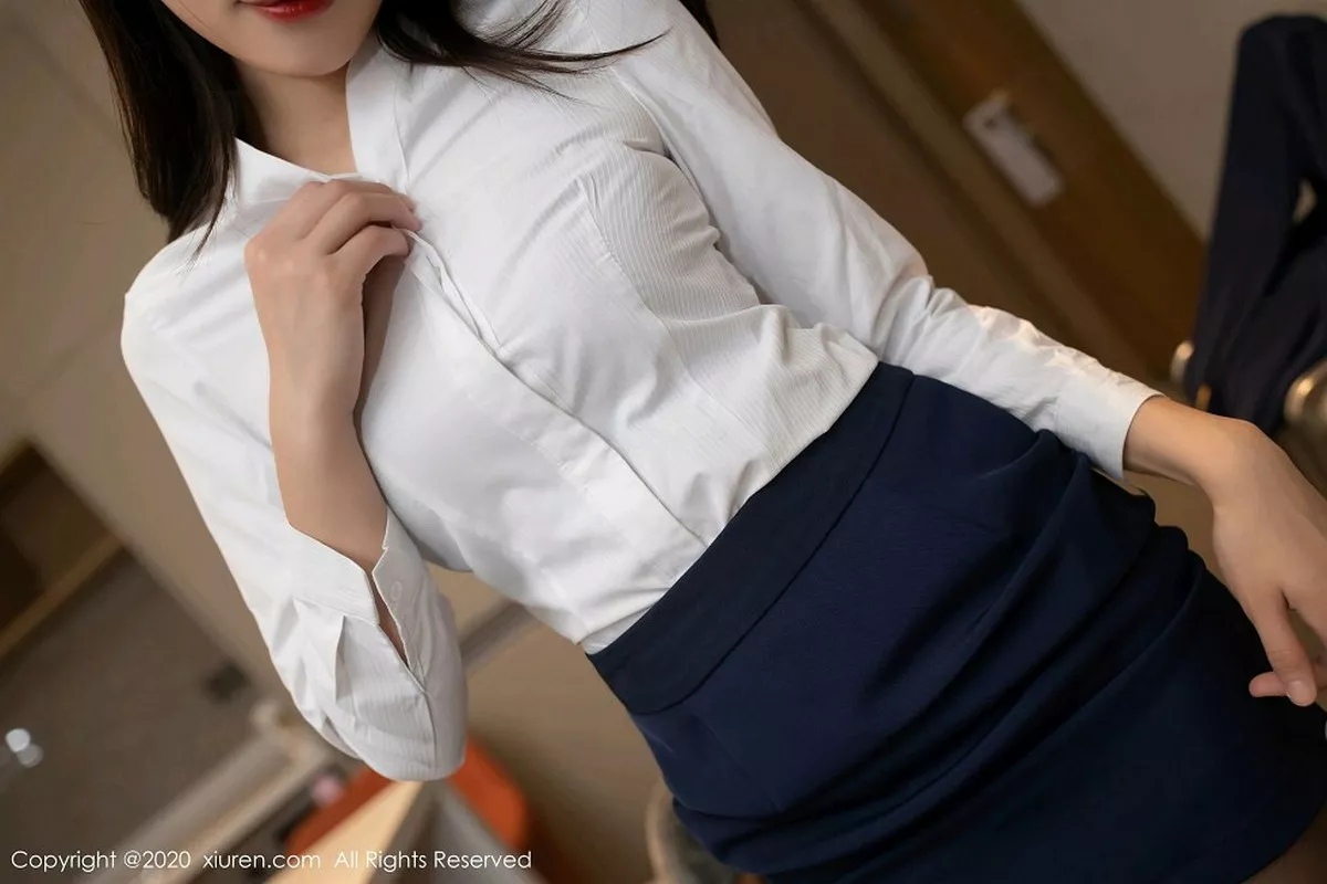 图片[12]-[XiuRen秀人网]第2882期陆萱萱写真-秀人集