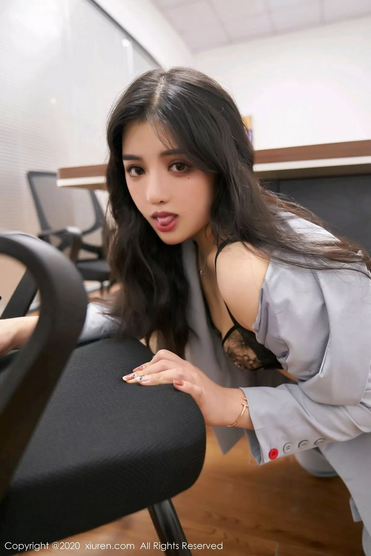 图片[37]-[XiuRen秀人网]第2878期韩静安写真-秀人集