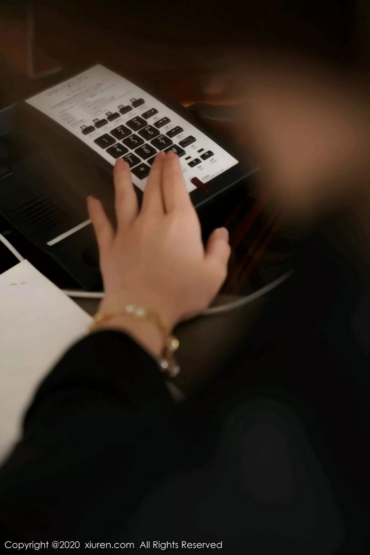 秀人集.com_[XiuRen秀人网]No.2885_女神周于希Sandy职场OL剧情主题私房半脱肉丝裤袜极致诱惑写真113P