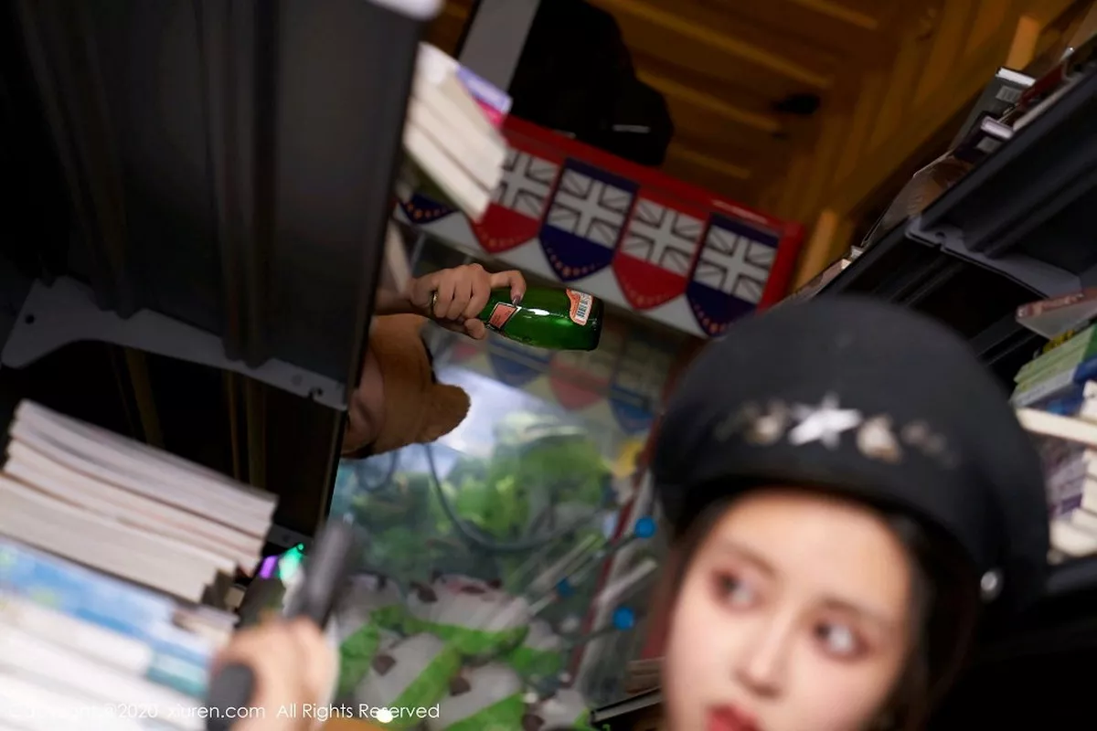 秀人集.com_[XiuRen秀人网]No.2782_嫩模林子欣Freya心愿旅拍女特务剧情性感服饰配黑丝袜诱惑写真47P