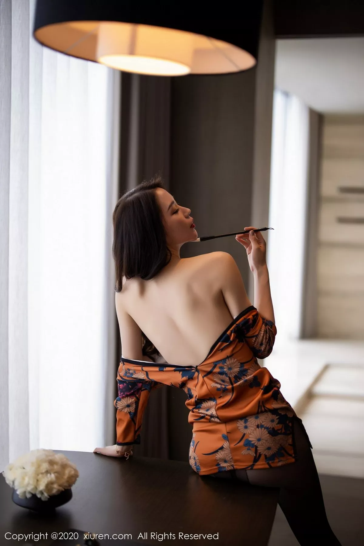 秀人集.com_[XiuRen秀人网]No.2899_嫩模梦心月心愿旅拍古韵旗袍配无内黑丝裤袜秀翘臀极致魅惑写真122P