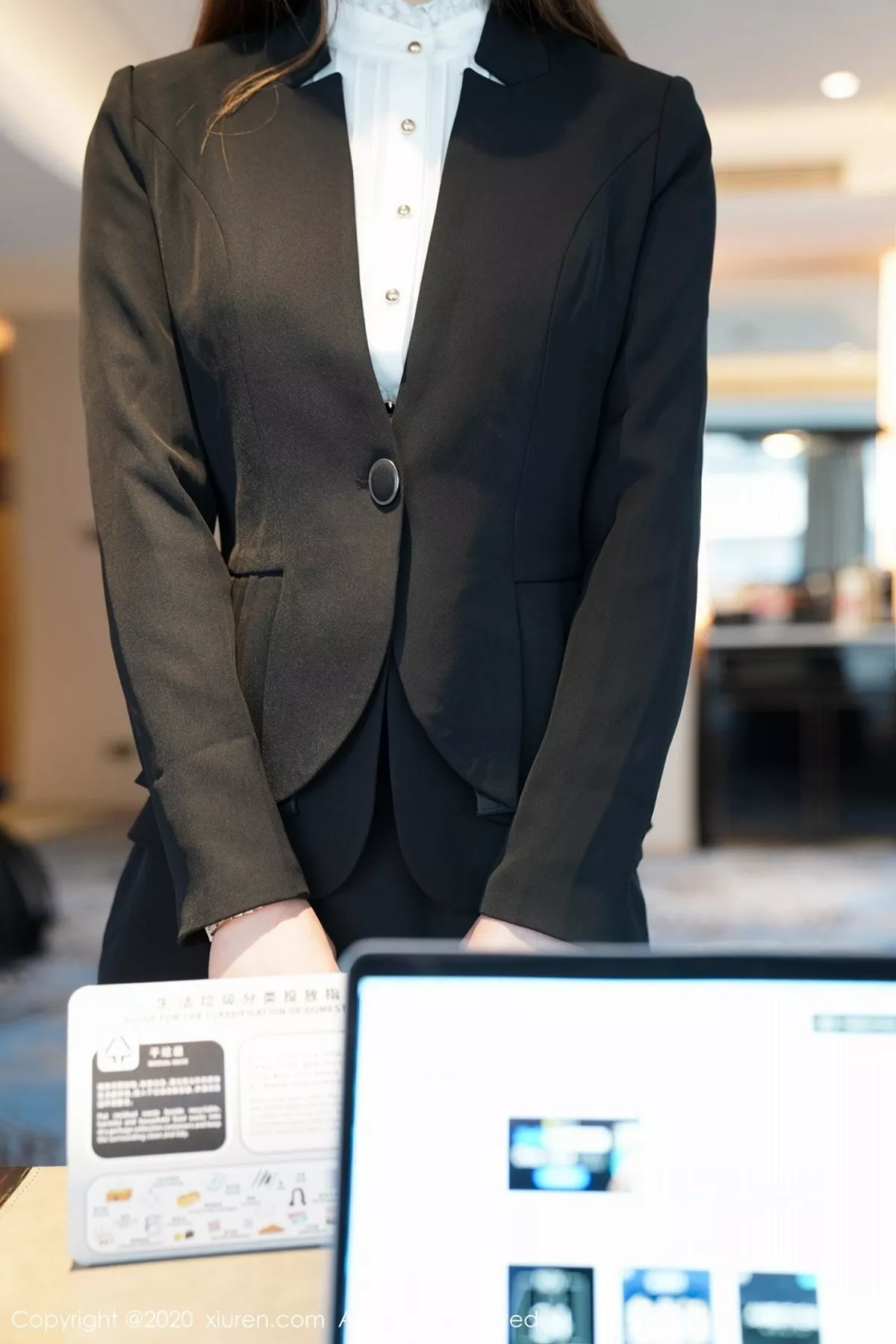 秀人集.com_[XiuRen秀人网]No.2901_嫩模fairy如歌剧情主题性感白衬衣配黑短裙浴室湿身诱惑写真100P