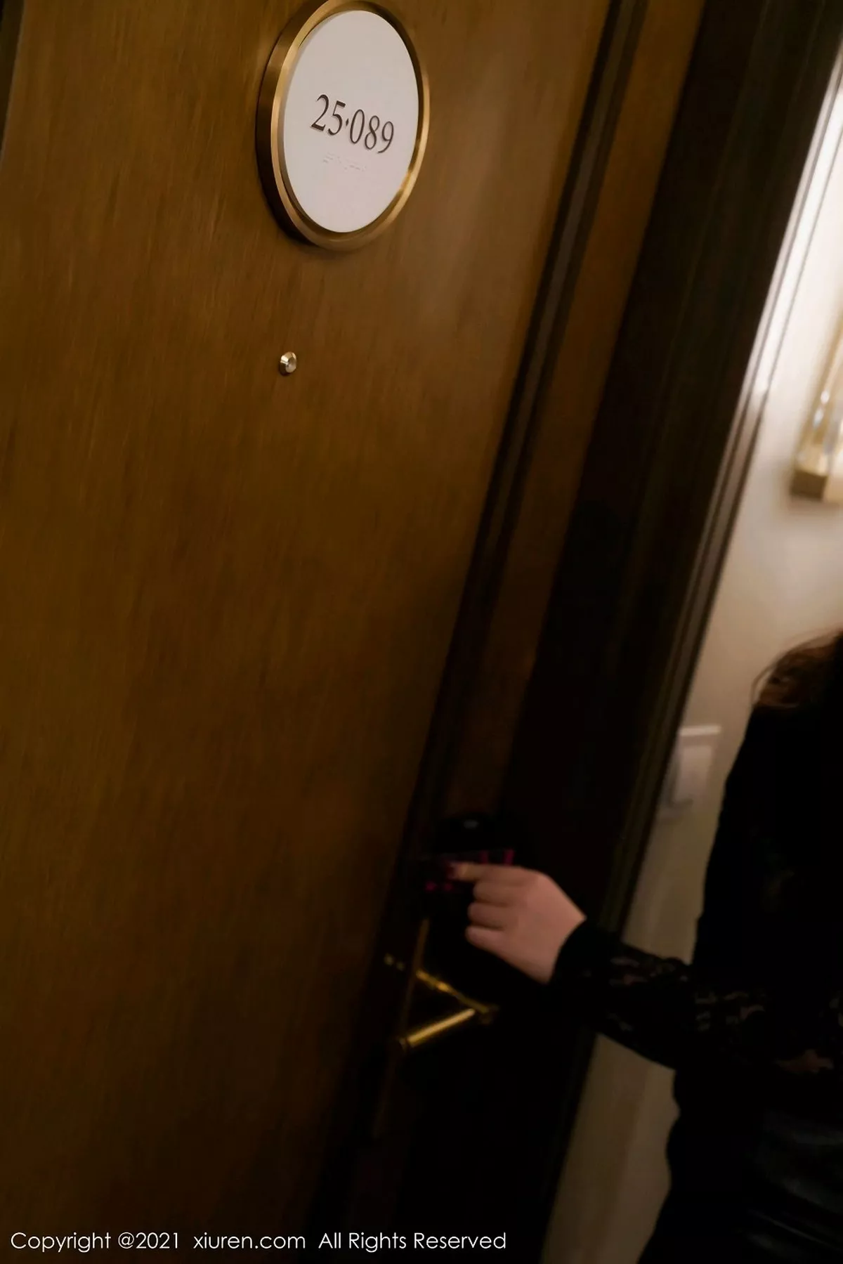 秀人集.com_[XiuRen秀人网]No.3011_嫩模芝芝Booty私房浴室剧情主题性感内衣配黑色蕾丝袜诱惑写真108P