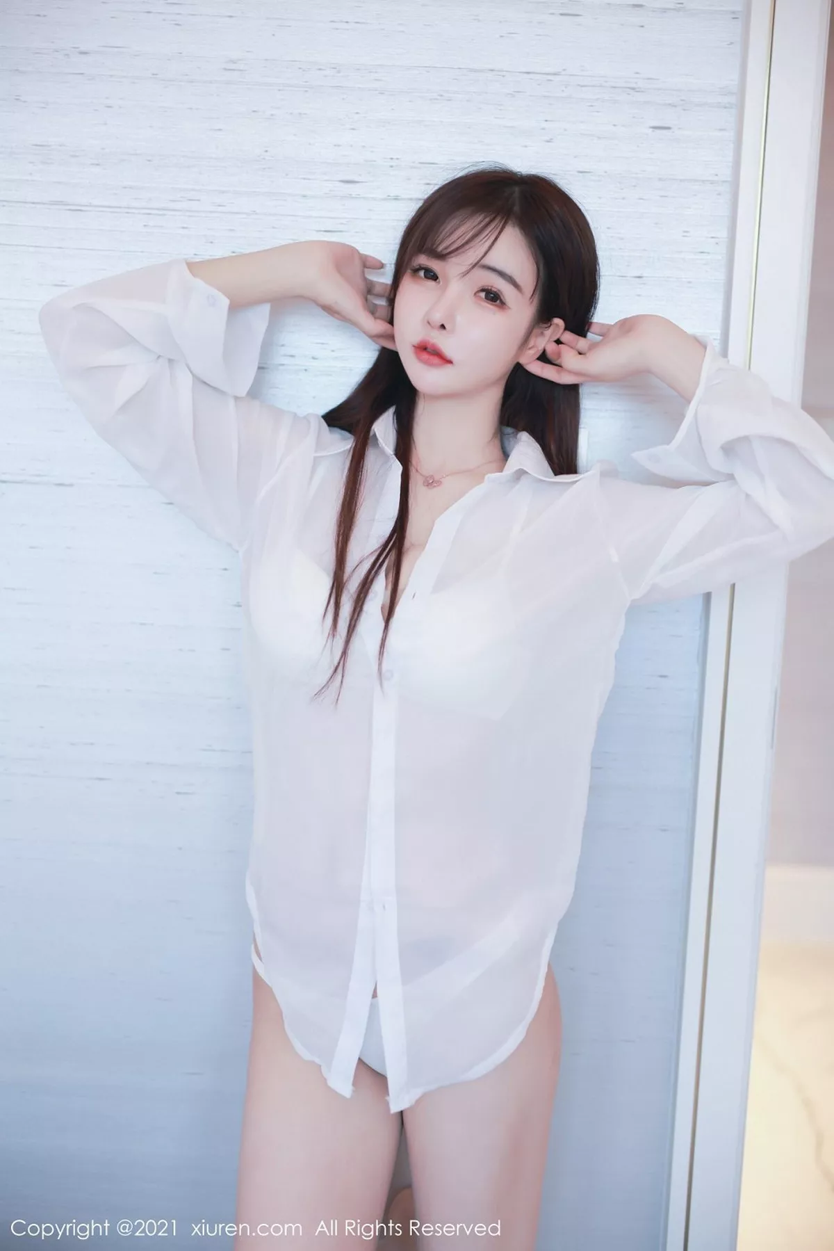 秀人集.com_[XiuRen秀人网]No.3064_嫩模南初妹妹洁白动人衬衫配白色内衣秀完美身材撩人诱惑写真50P