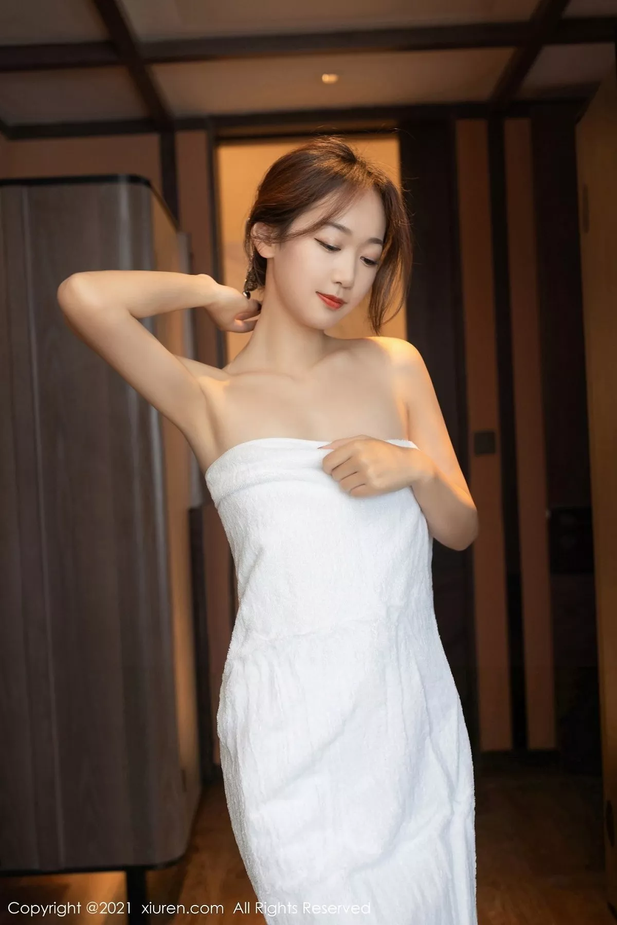 秀人集.com_[XiuRen秀人网]No.3017_嫩模唐安琪妻子突然冷漠剧情主题私房浴室半脱撩人诱惑写真79P