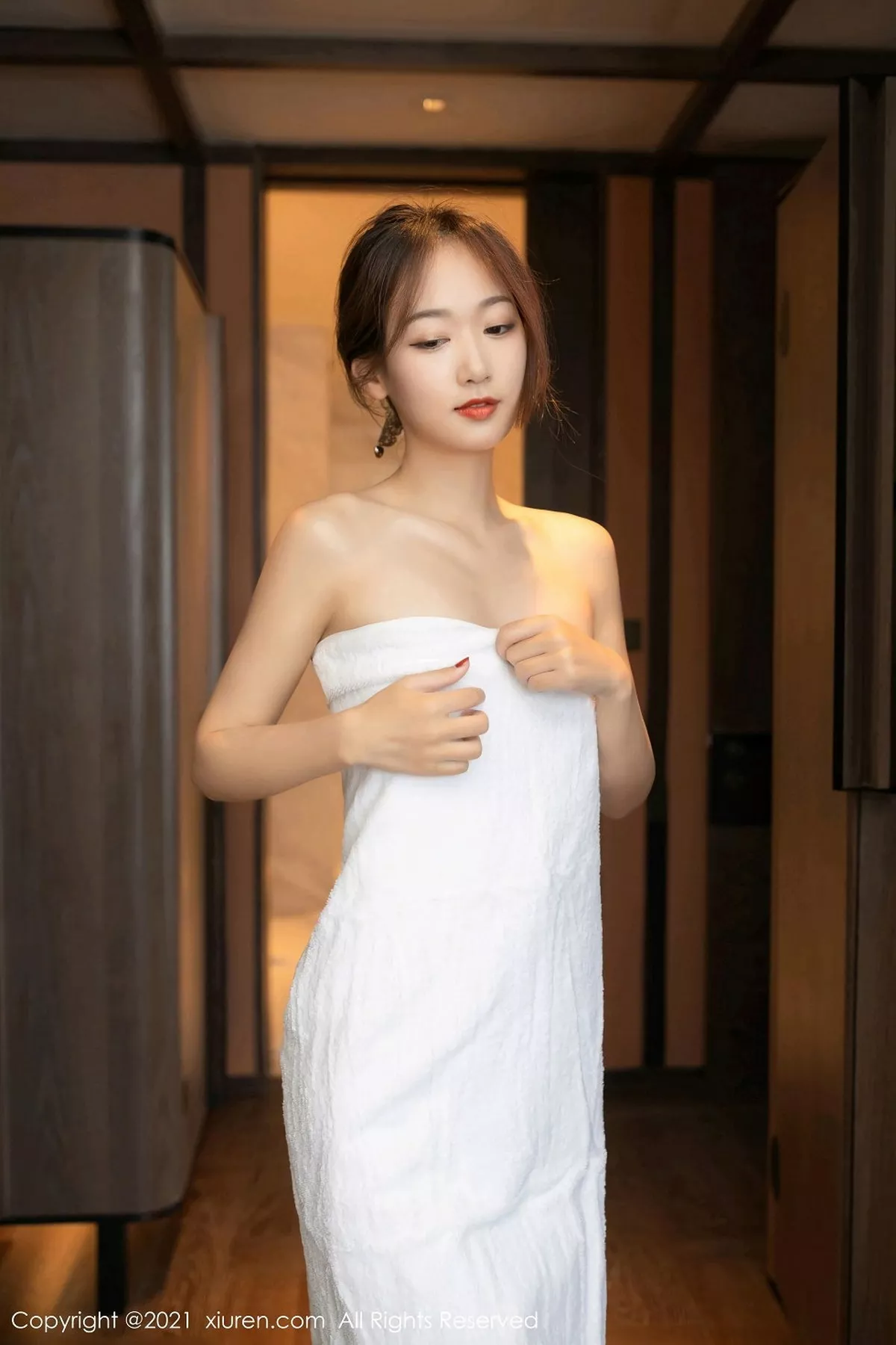 秀人集.com_[XiuRen秀人网]No.3017_嫩模唐安琪妻子突然冷漠剧情主题私房浴室半脱撩人诱惑写真79P