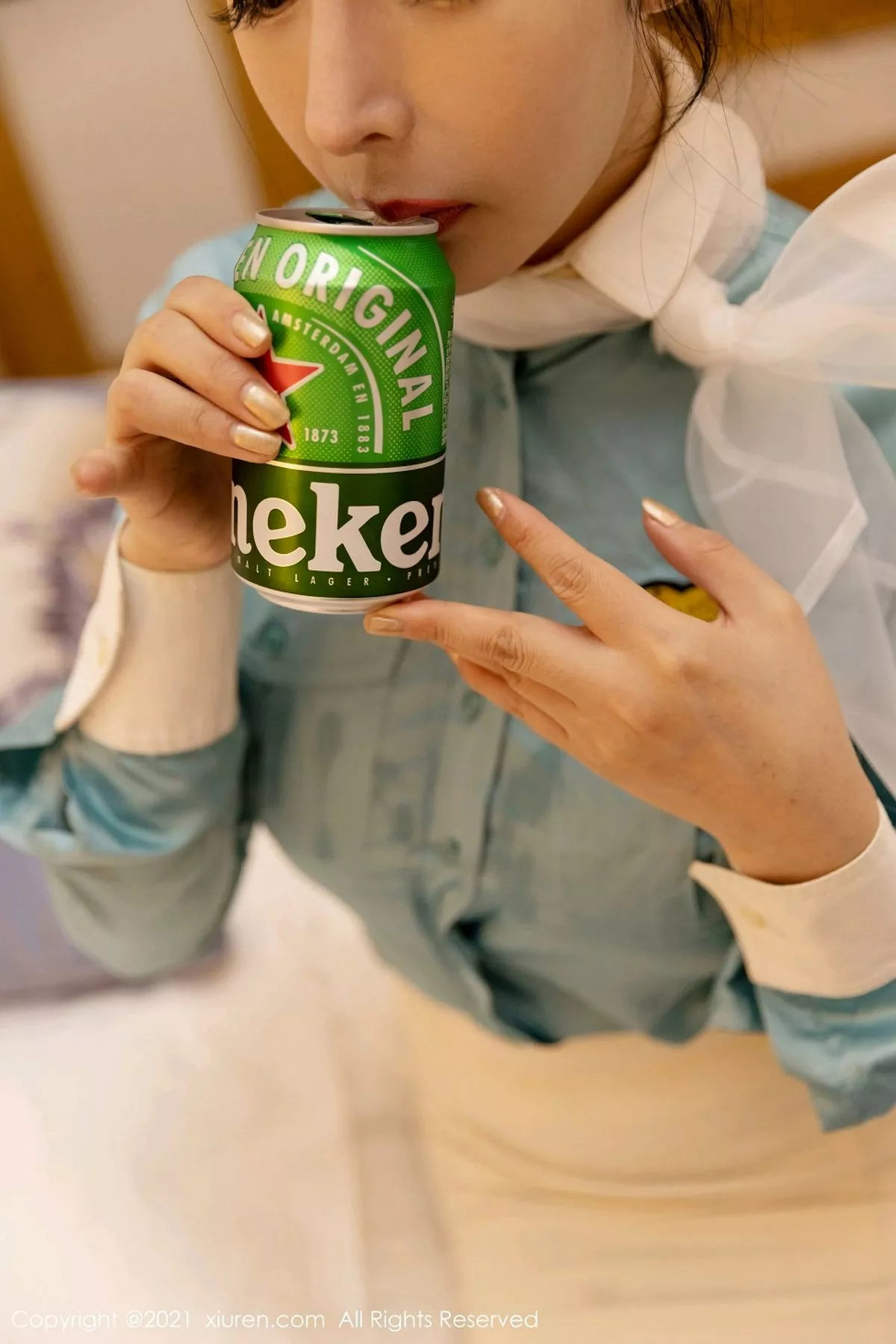 秀人集.com_[XiuRen秀人网]No.3014_嫩模允爾厦门旅拍空姐剧情主题私房脱衣露火辣身材诱惑写真84P