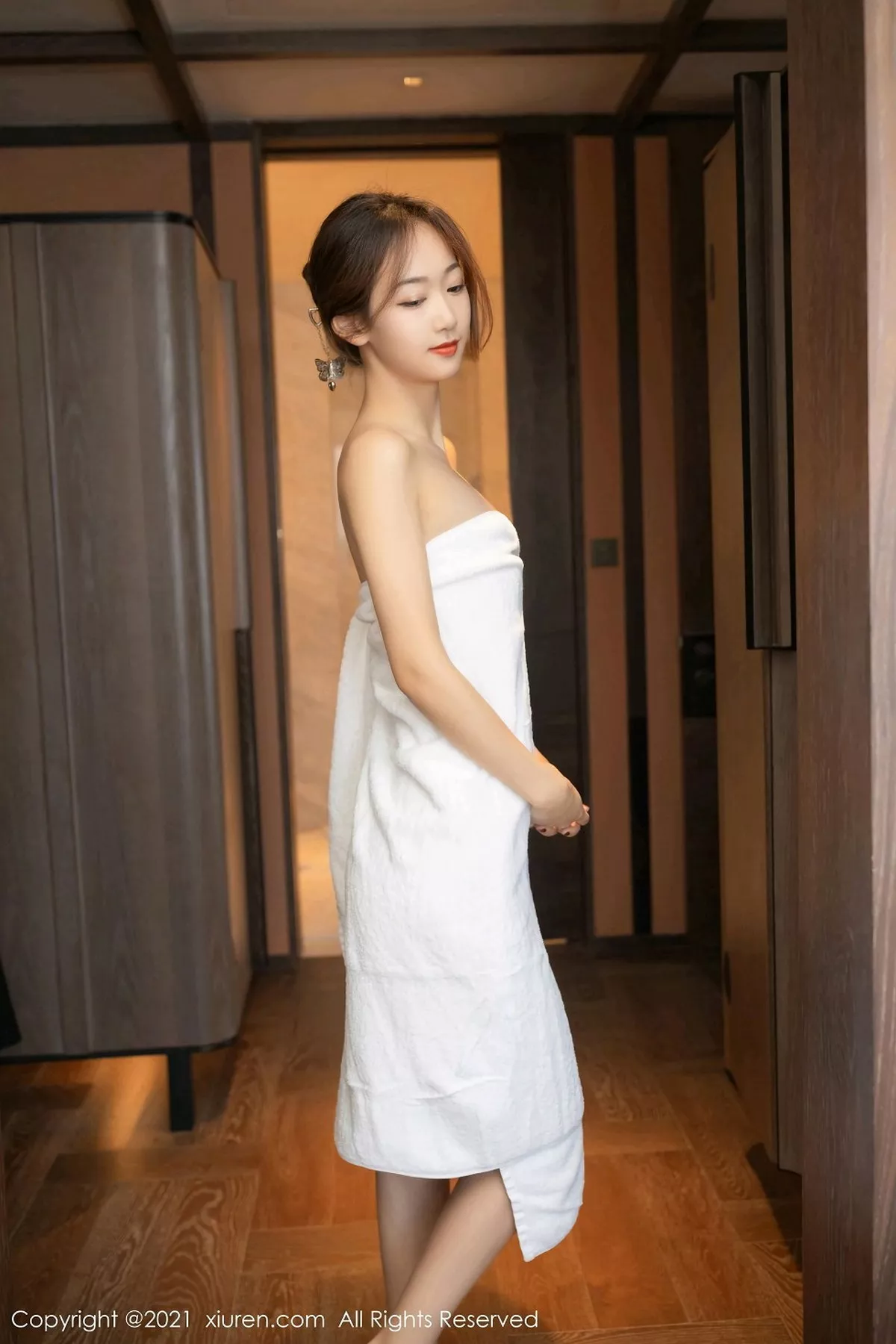 秀人集.com_[XiuRen秀人网]No.3017_嫩模唐安琪妻子突然冷漠剧情主题私房浴室半脱撩人诱惑写真79P