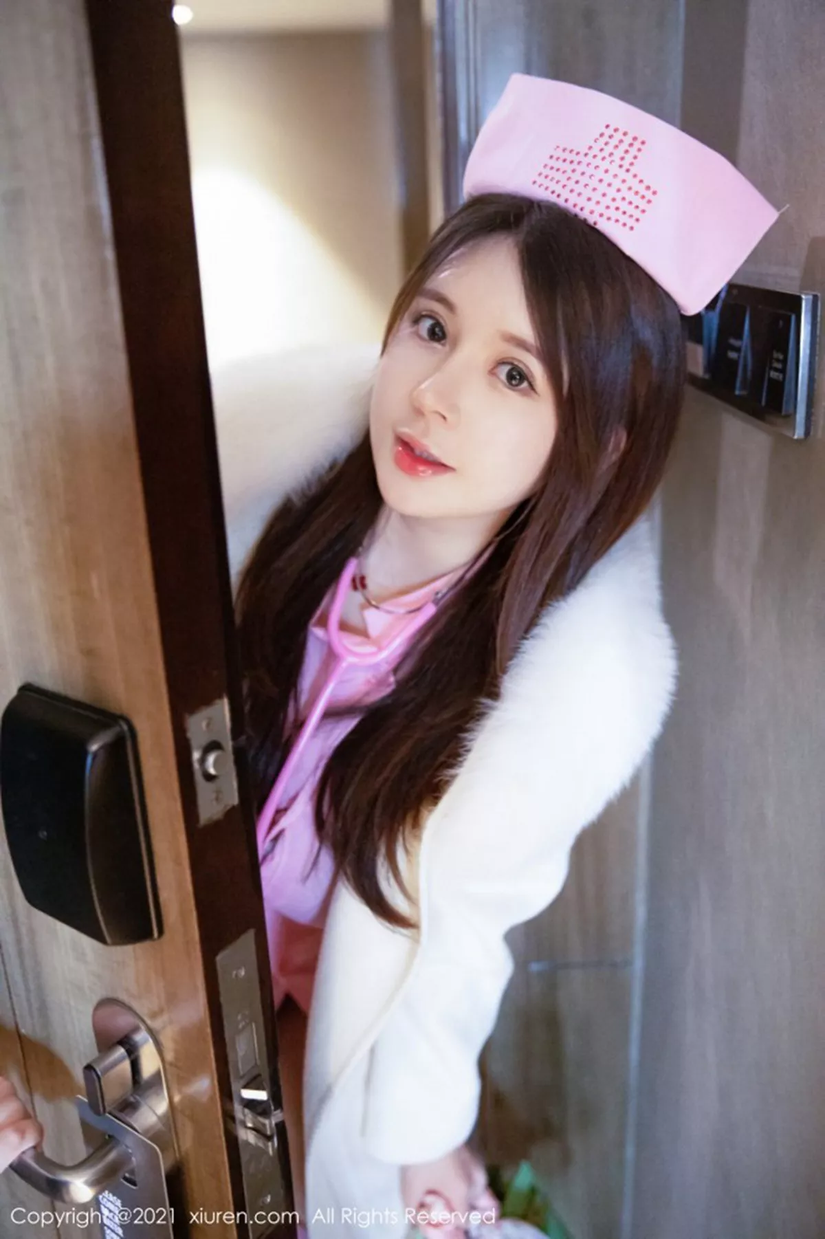 [XiuRen秀人网]第3143期奶油妹妹写真-秀人集