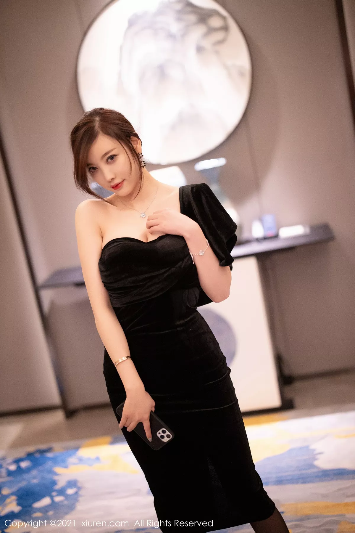 图片[5]-[XiuRen秀人网]第3184期杨晨晨写真-秀人集