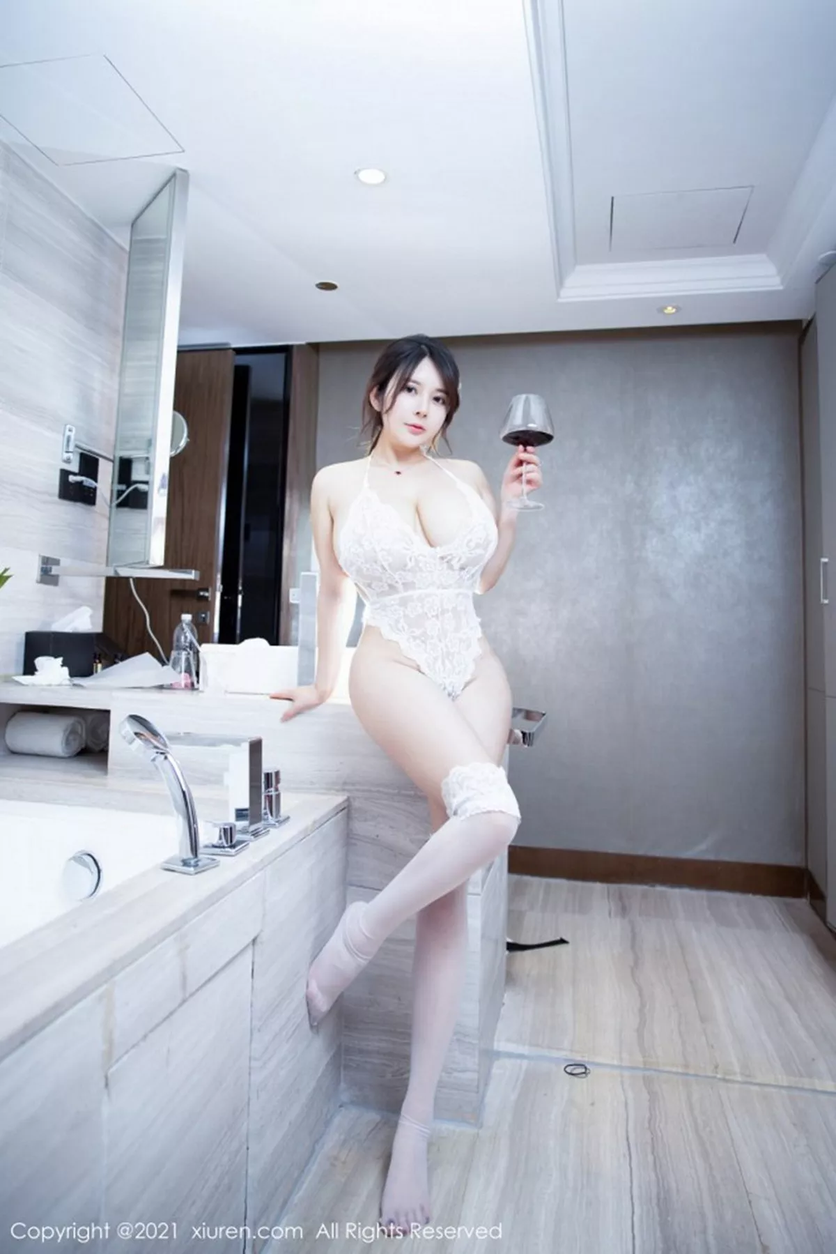 图片[35]-[XiuRen秀人网]第3121期奶油妹妹写真-秀人集
