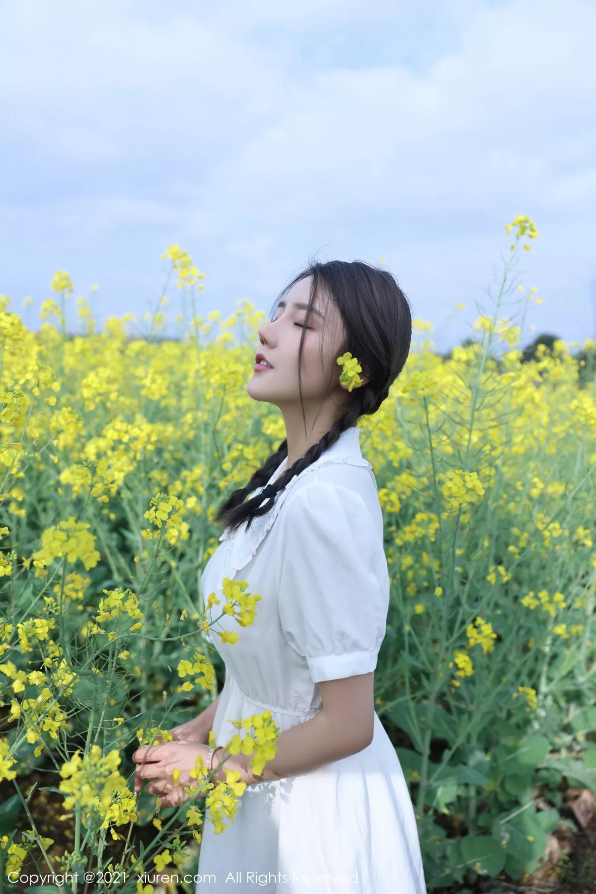 [XiuRen秀人网]第3276期夏西CiCi写真-秀人集