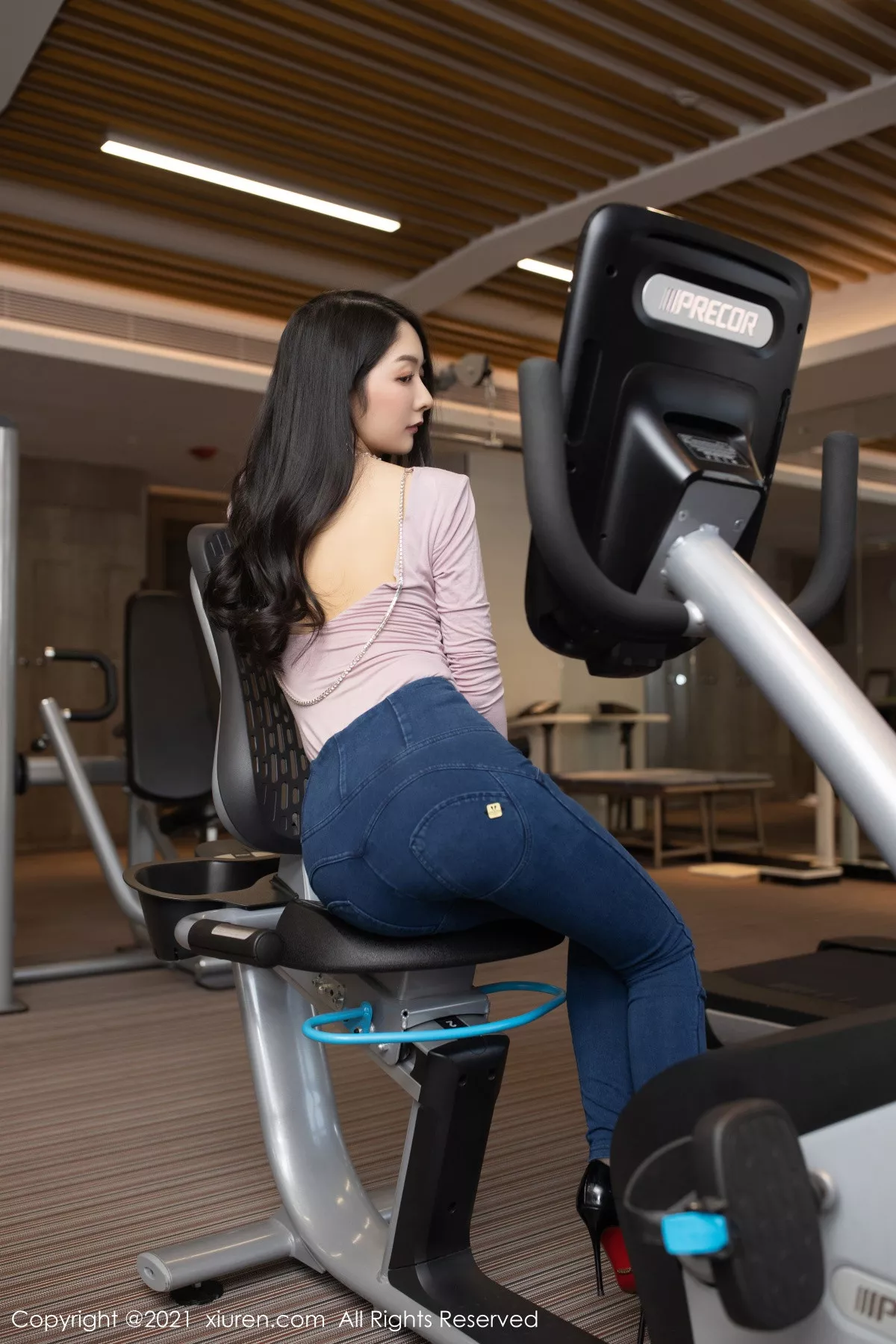 [XiuRen秀人网]第3227期小热巴写真-秀人集