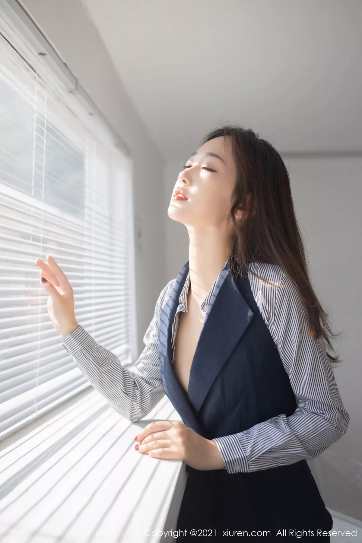 图片[38]-[XiuRen秀人网]第3241期唐安琪写真-秀人集