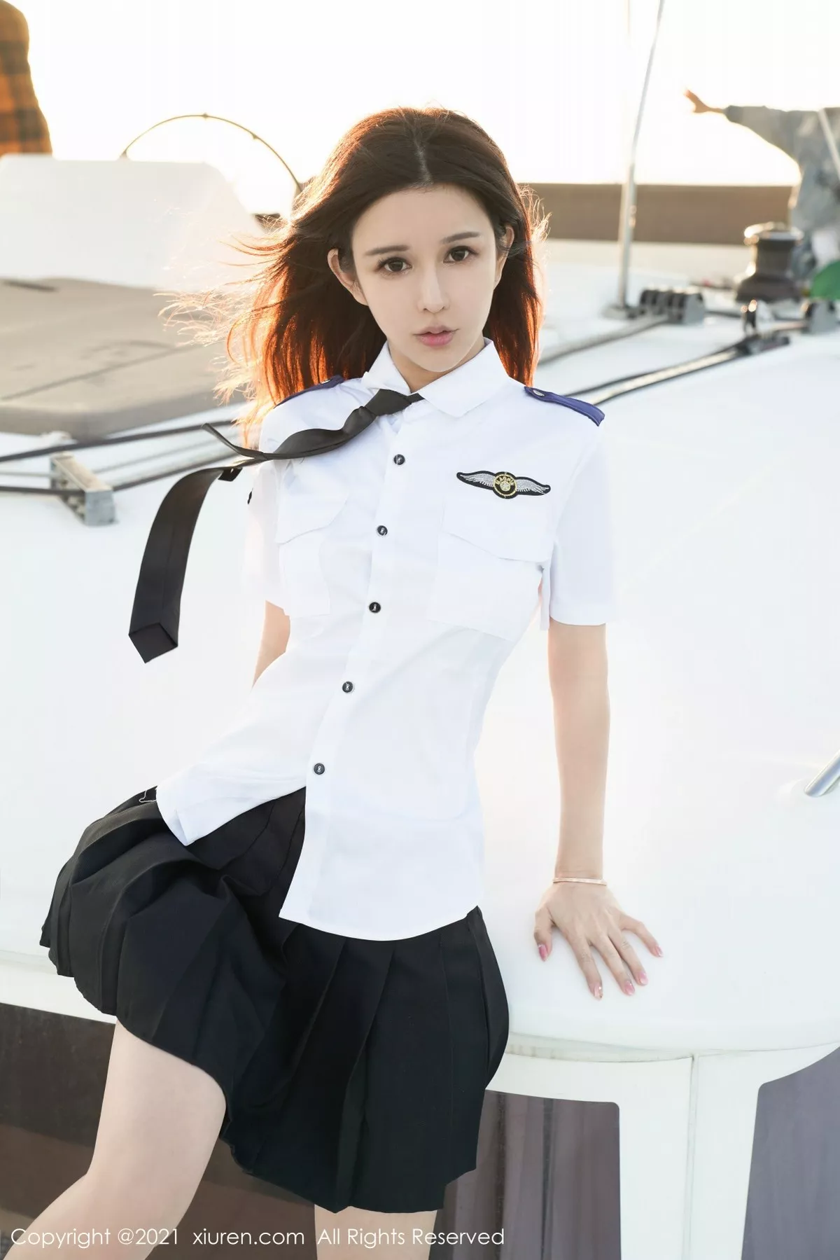 秀人集.com_[XiuRen秀人网]No.3663_模特萌汉药baby＆张雨萌姐妹花海上游艇性感制服迷人诱惑写真53P