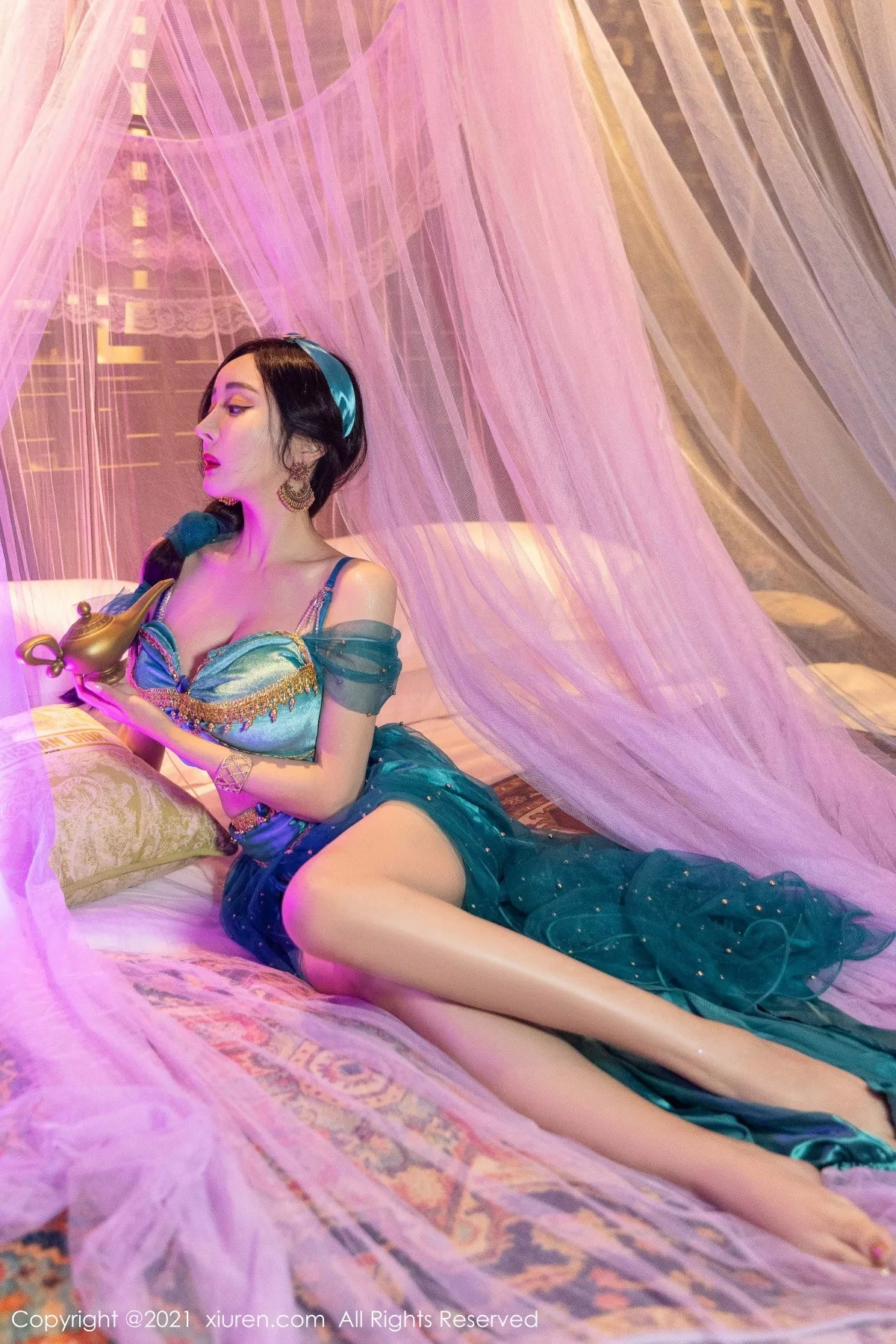 [XiuRen秀人网]第4243期允爾写真-秀人集