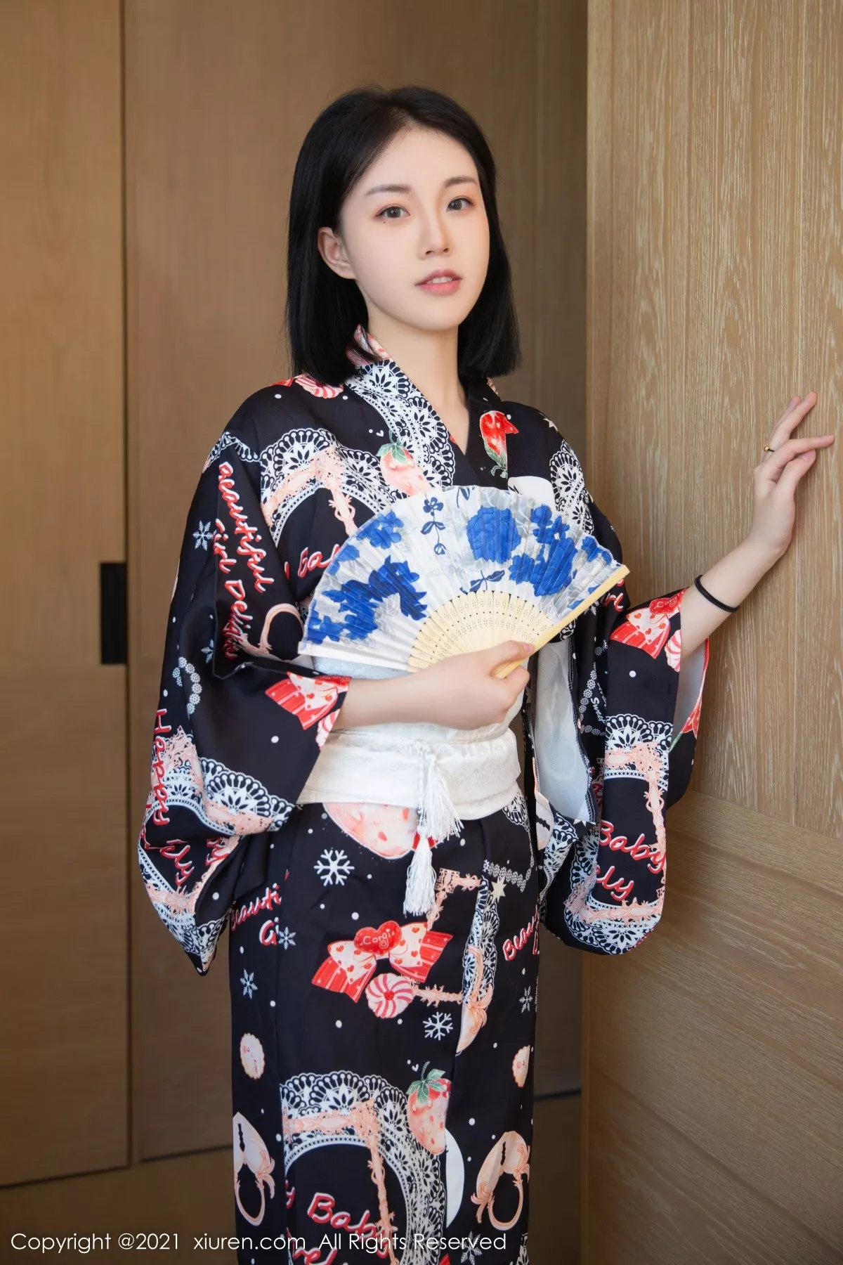 [XiuRen秀人网]第4313期一颗甜蛋黄写真-秀人集