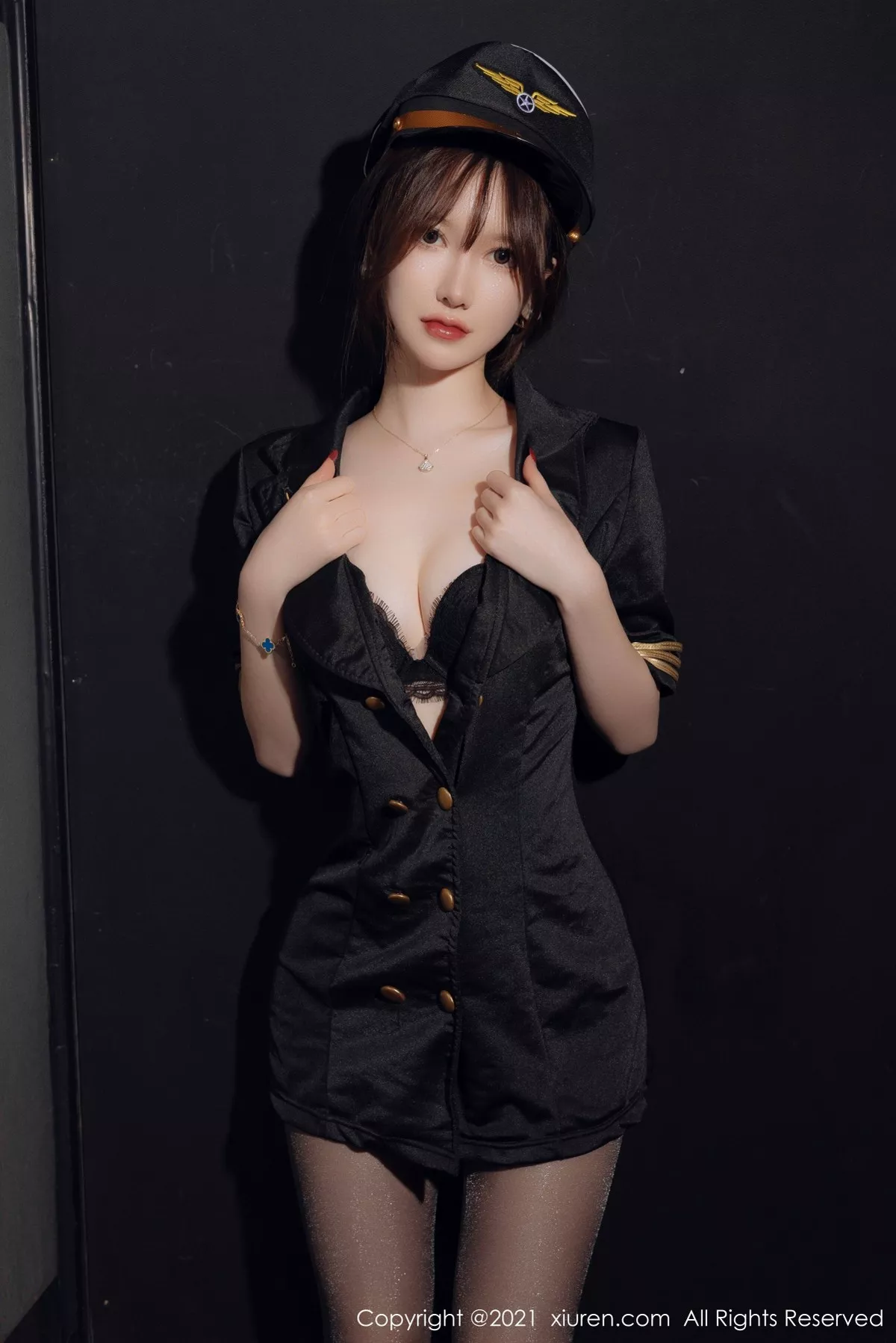 [XiuRen秀人网]第4355期美桃酱写真-秀人集