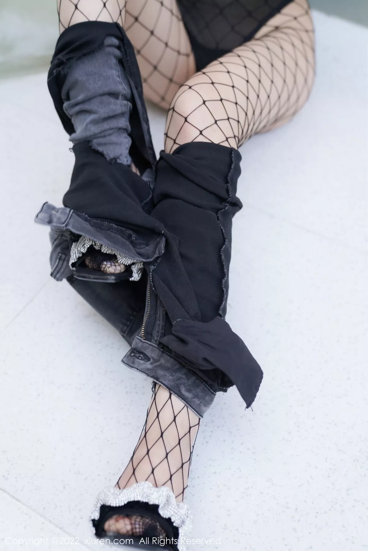 [XiuRen秀人网]第5083期萌汉药写真-秀人集